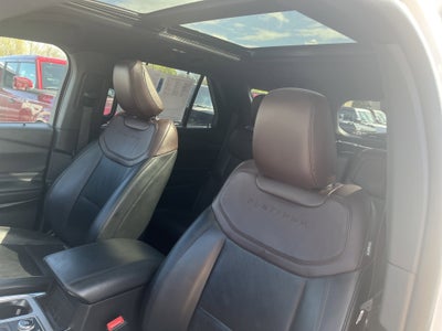 2022 Ford Explorer Platinum