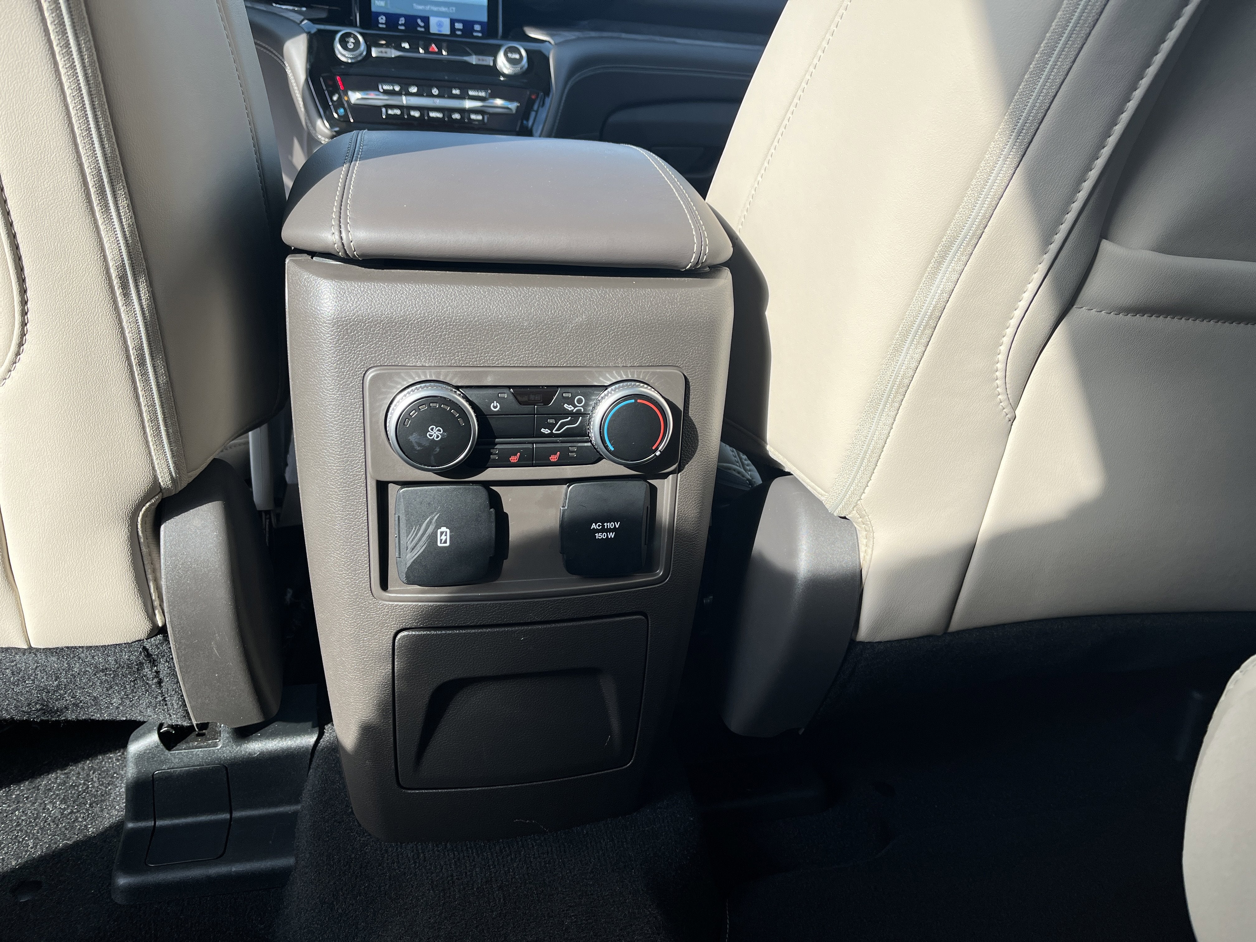 2024 Ford Explorer Platinum