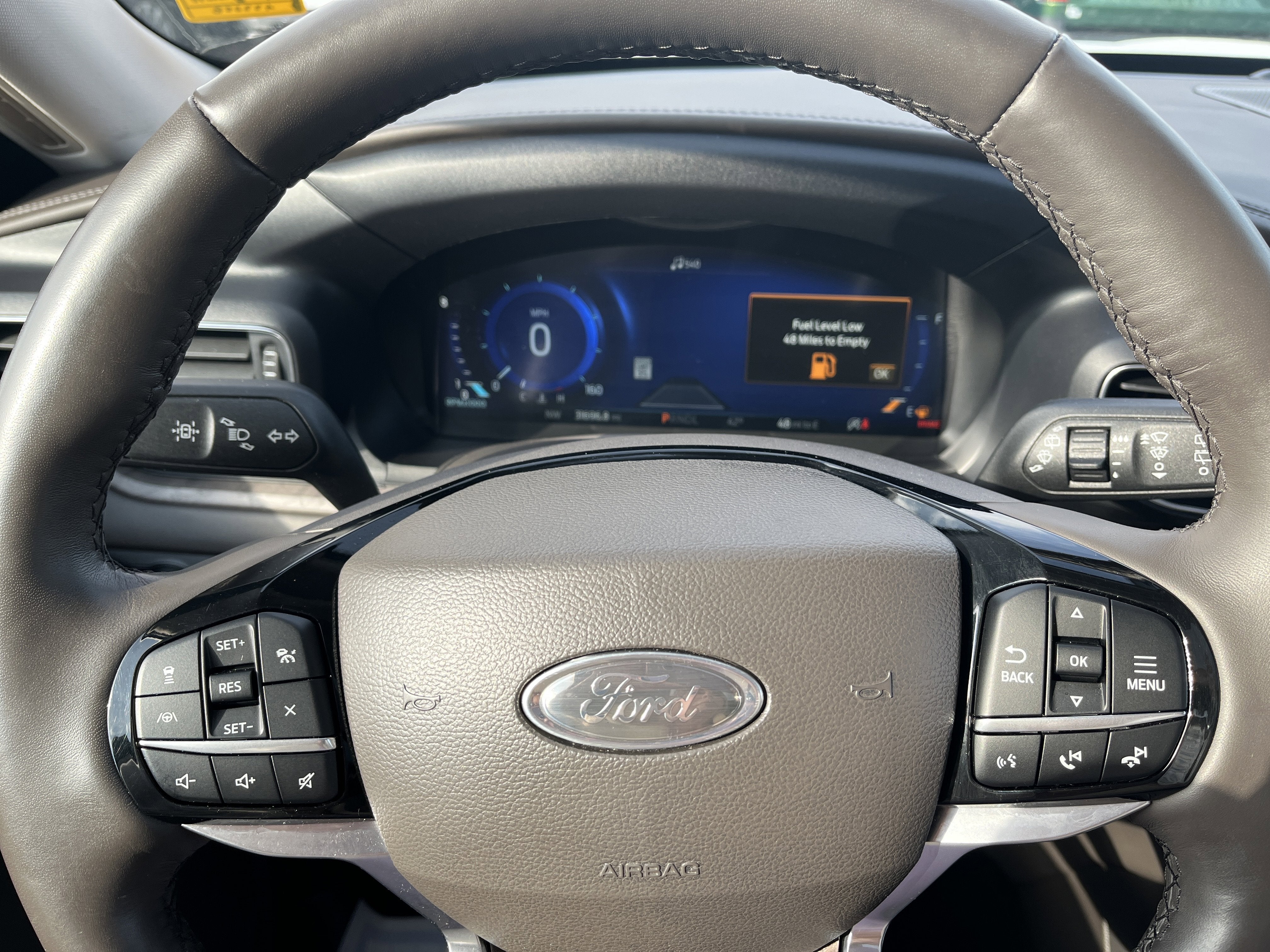 2024 Ford Explorer Platinum