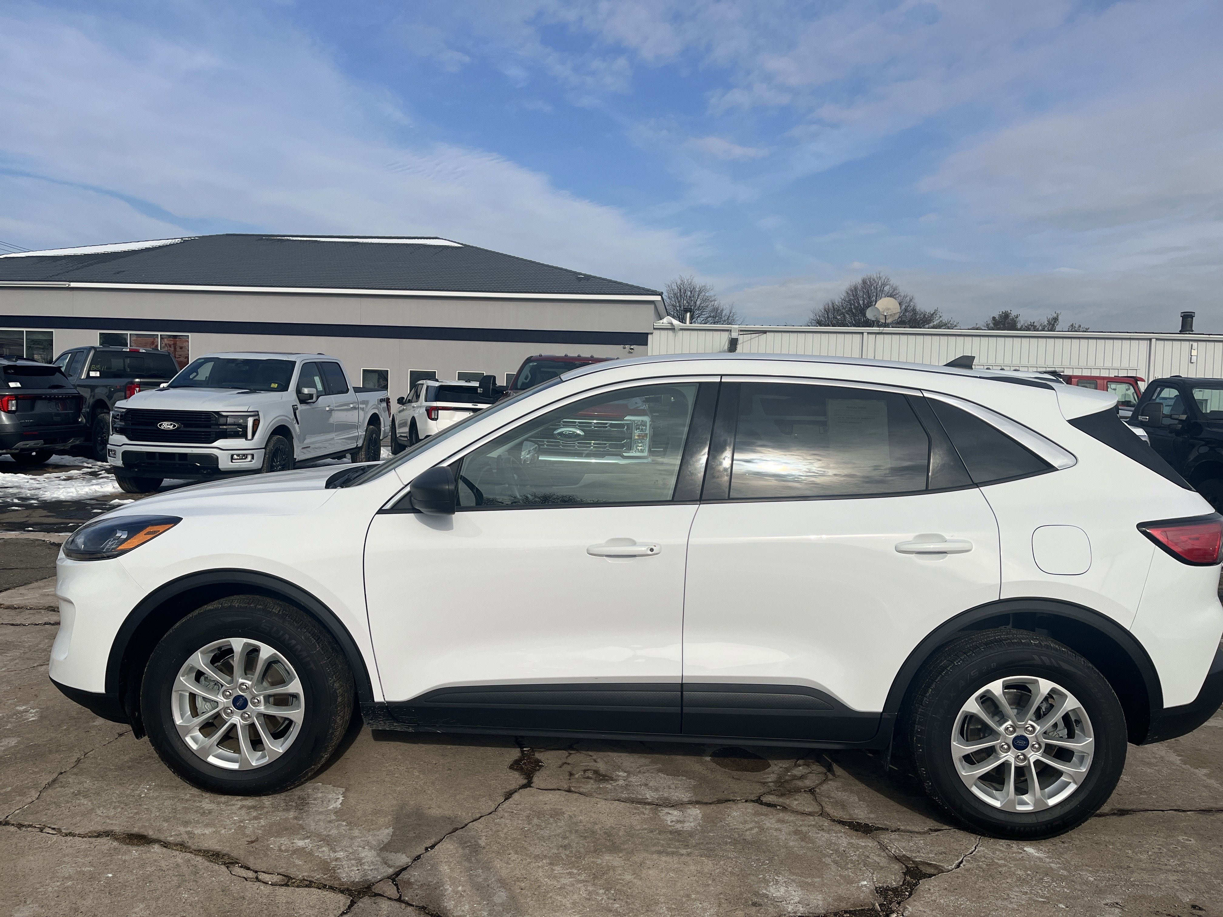 2022 Ford Escape SE Hybrid