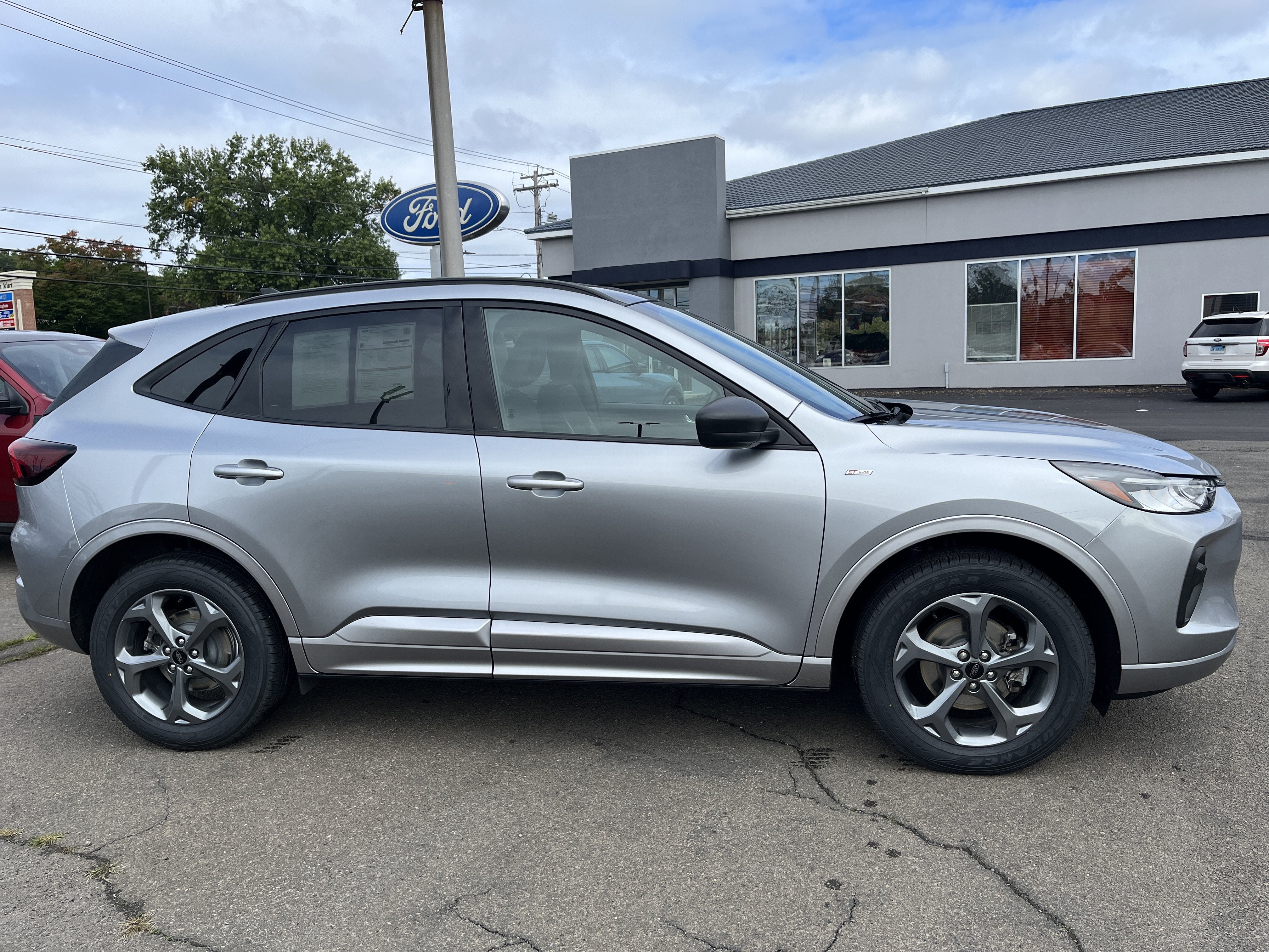 2023 Ford Escape ST-Line