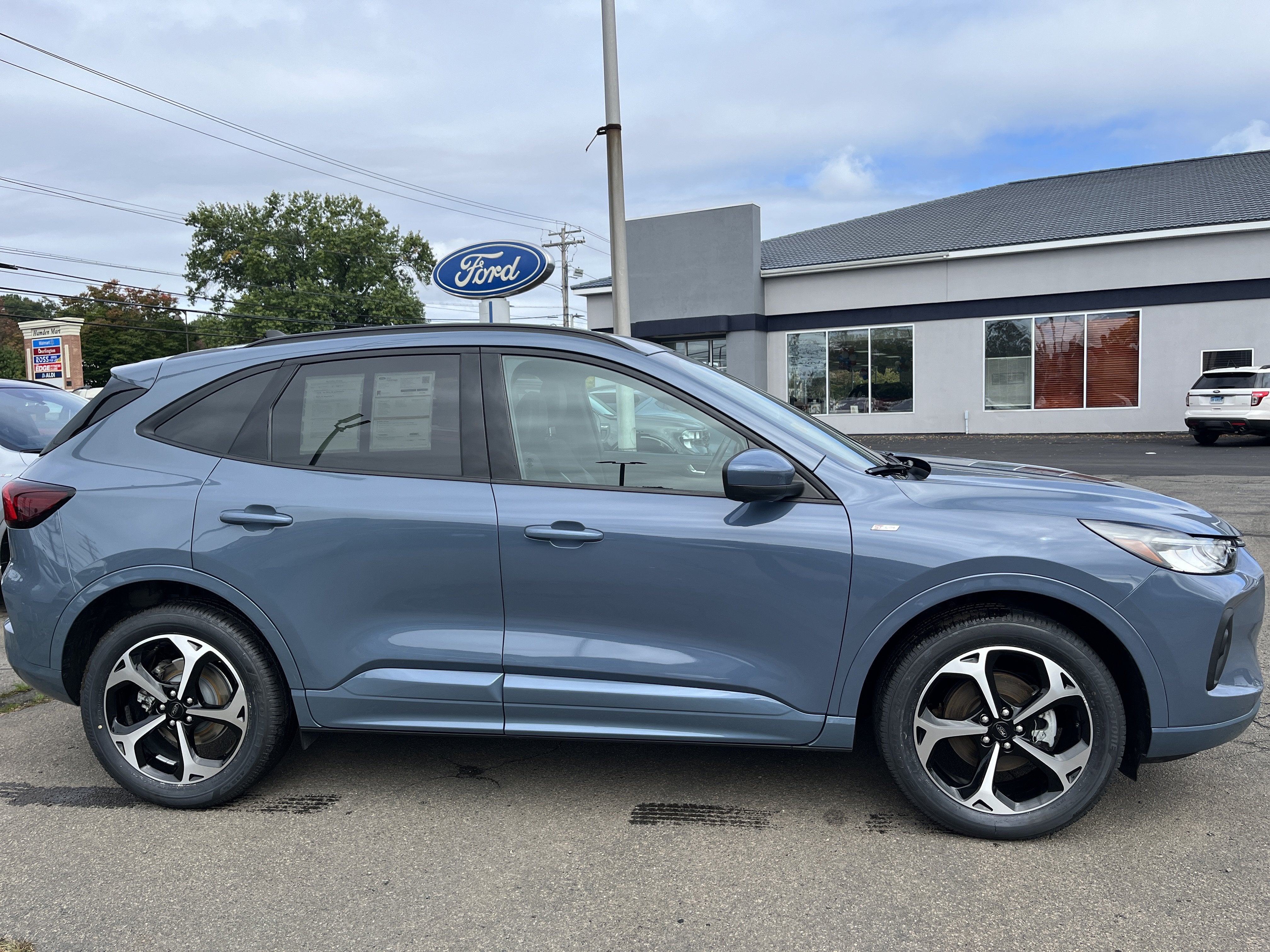 2023 Ford Escape ST-Line Select