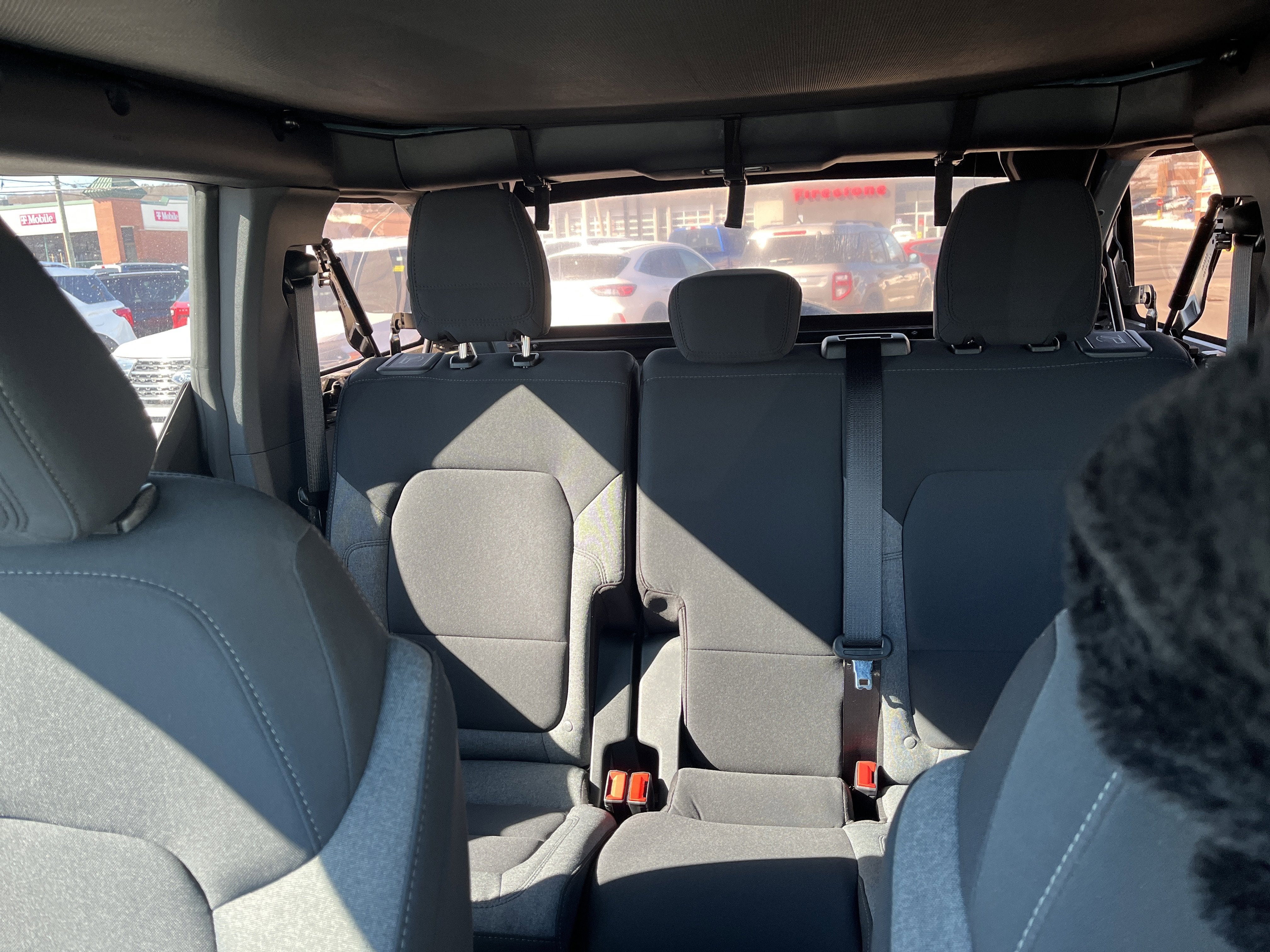 2023 Ford Bronco Base