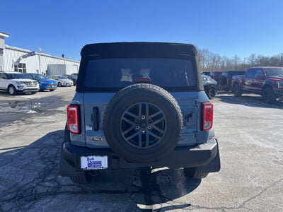 2023 Ford Bronco Base