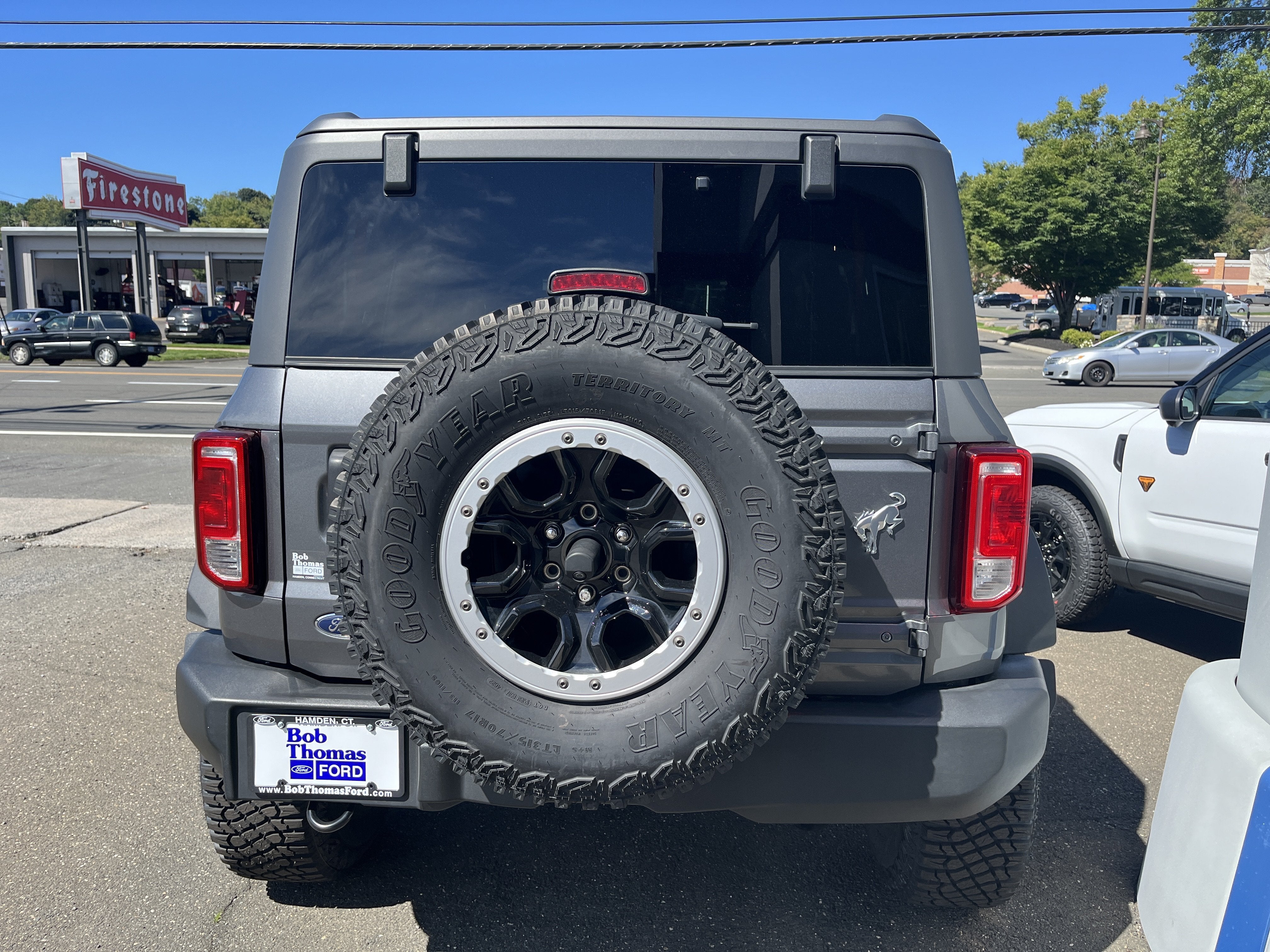 2023 Ford Bronco Base