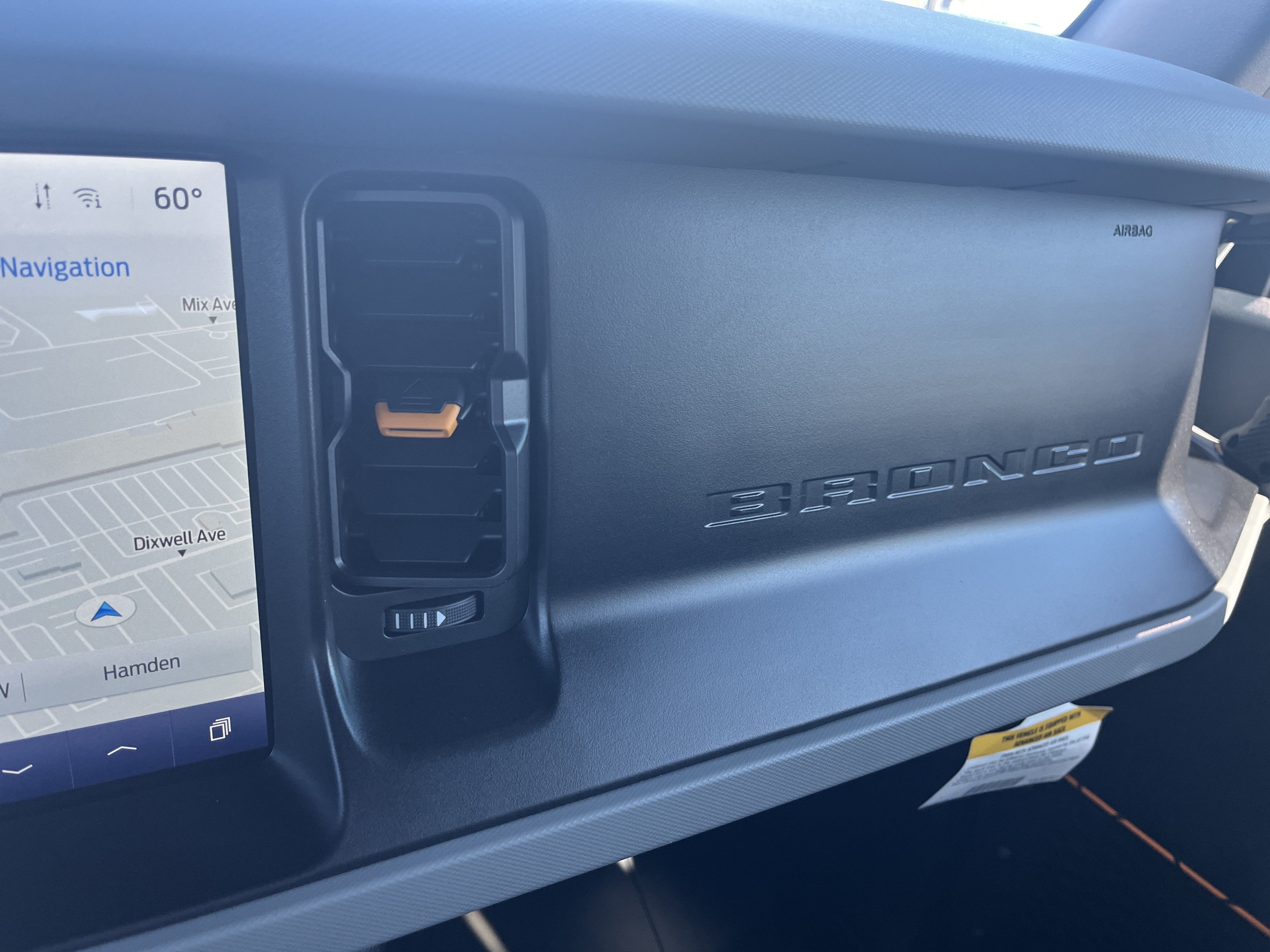 2023 Ford Bronco Base