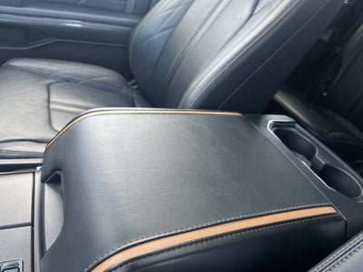 2024 Ford Expedition Platinum