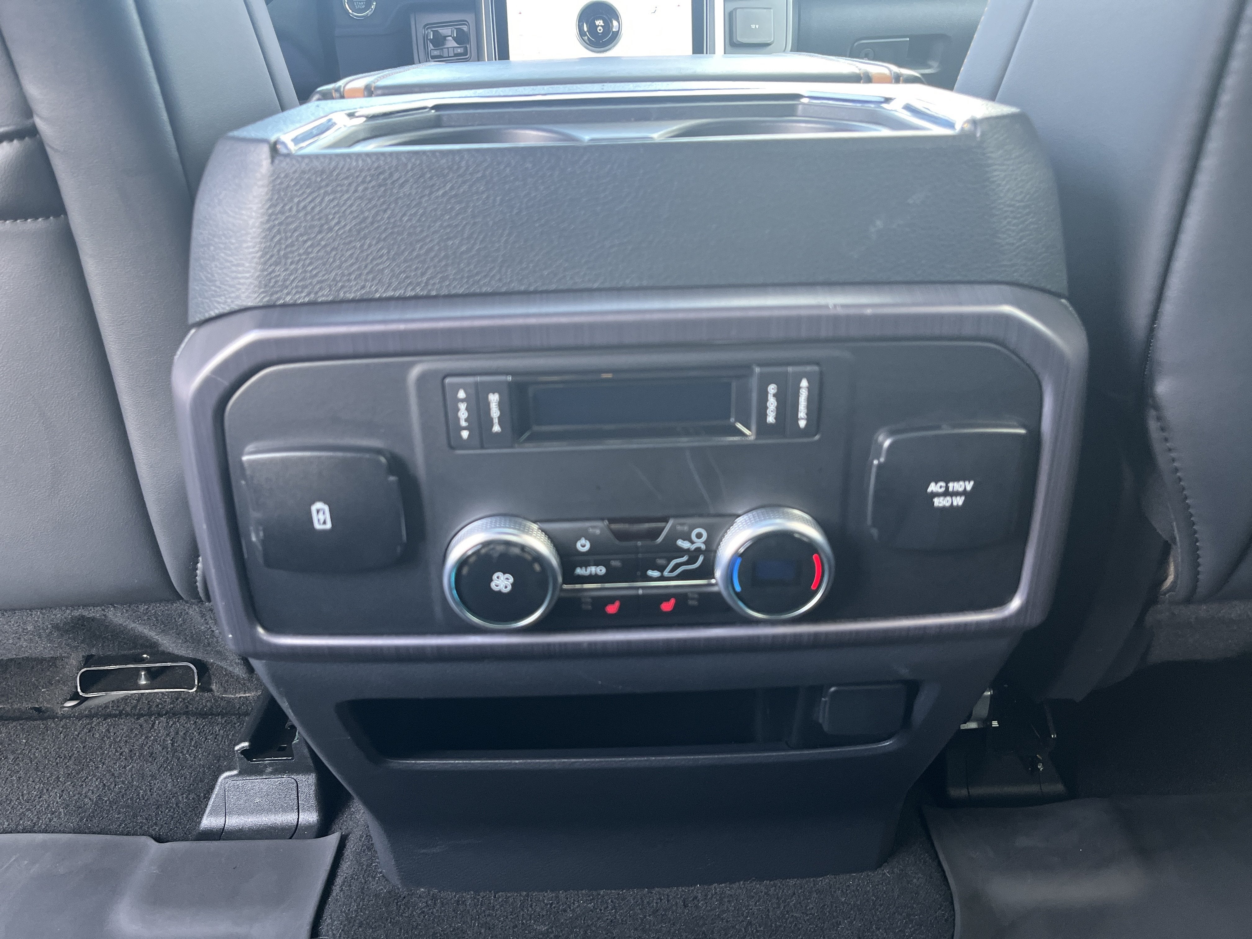 2024 Ford Expedition Platinum