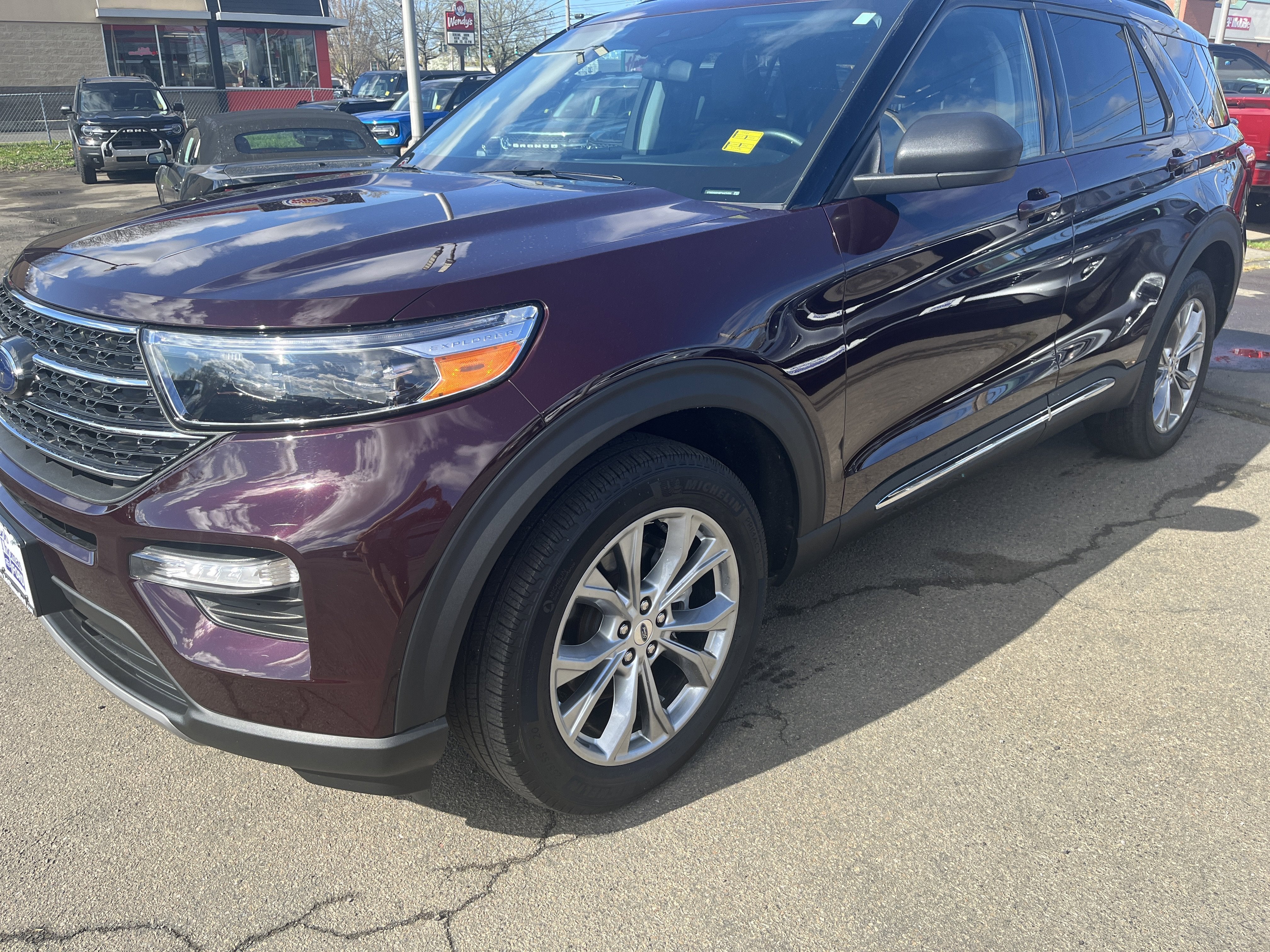2023 Ford Explorer XLT