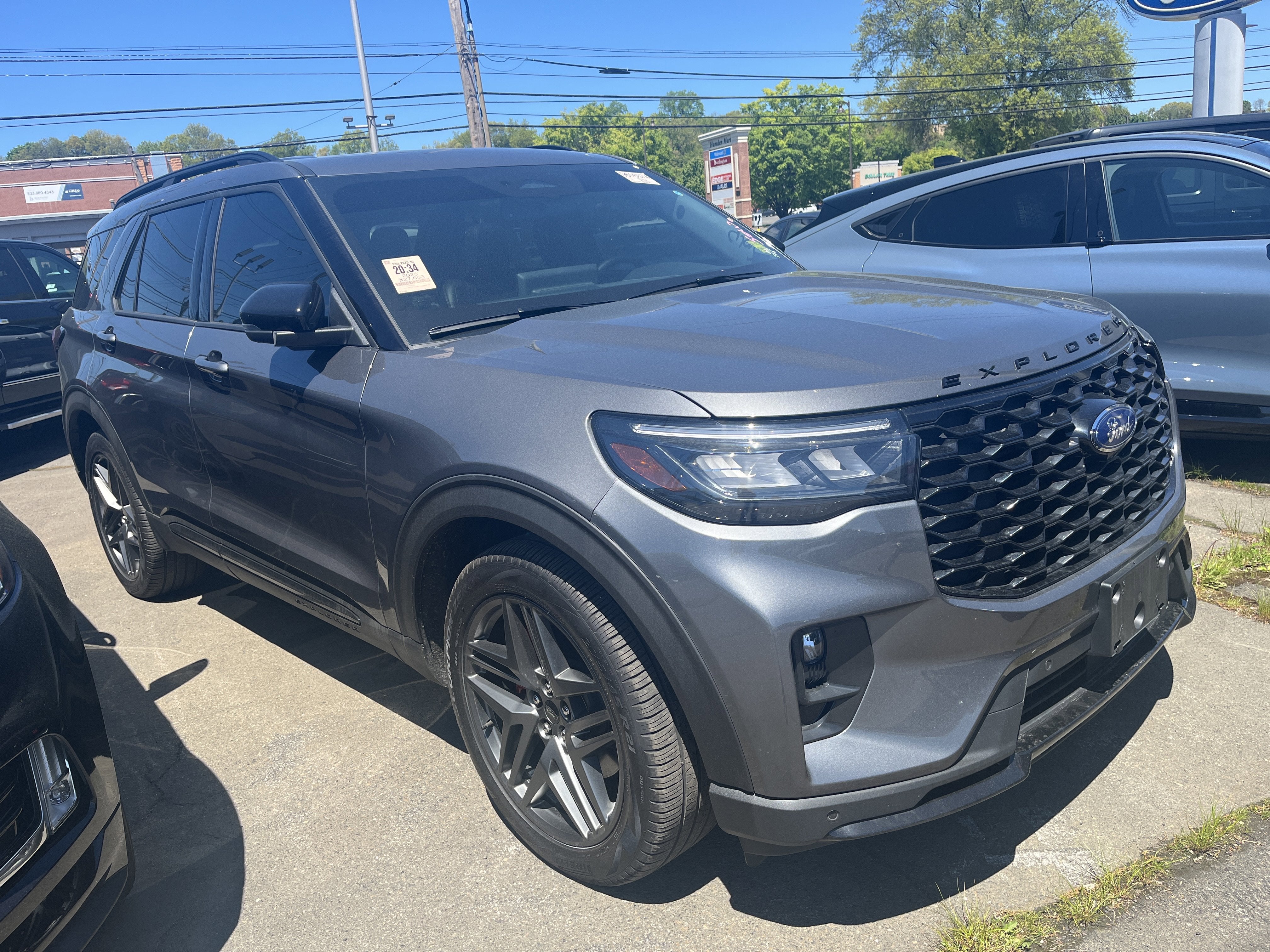 2025 Ford Explorer ST 4WD (PL535)'s photo