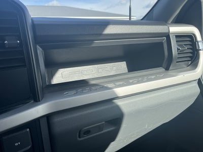 2024 Ford Super Duty F-350 SRW XL