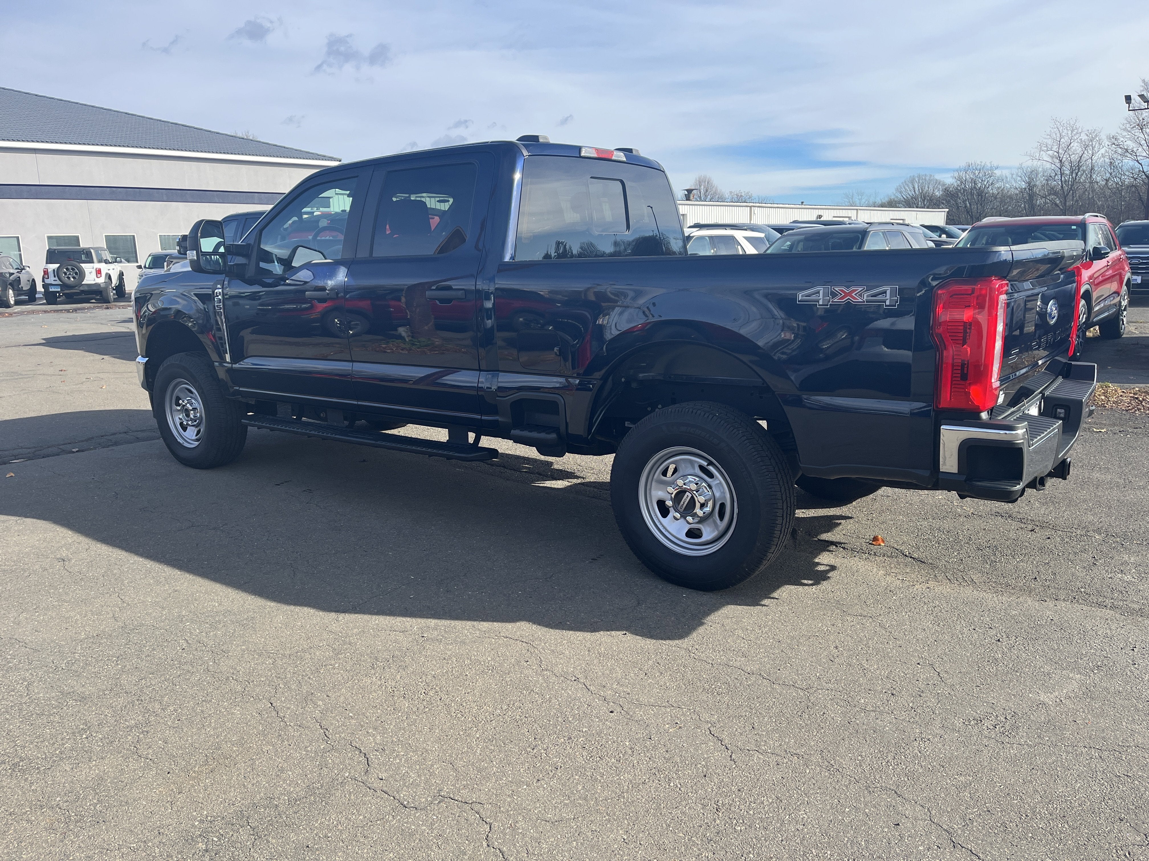 2024 Ford Super Duty F-350 SRW XL