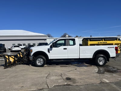 2022 Ford Super Duty F-350 SRW XL
