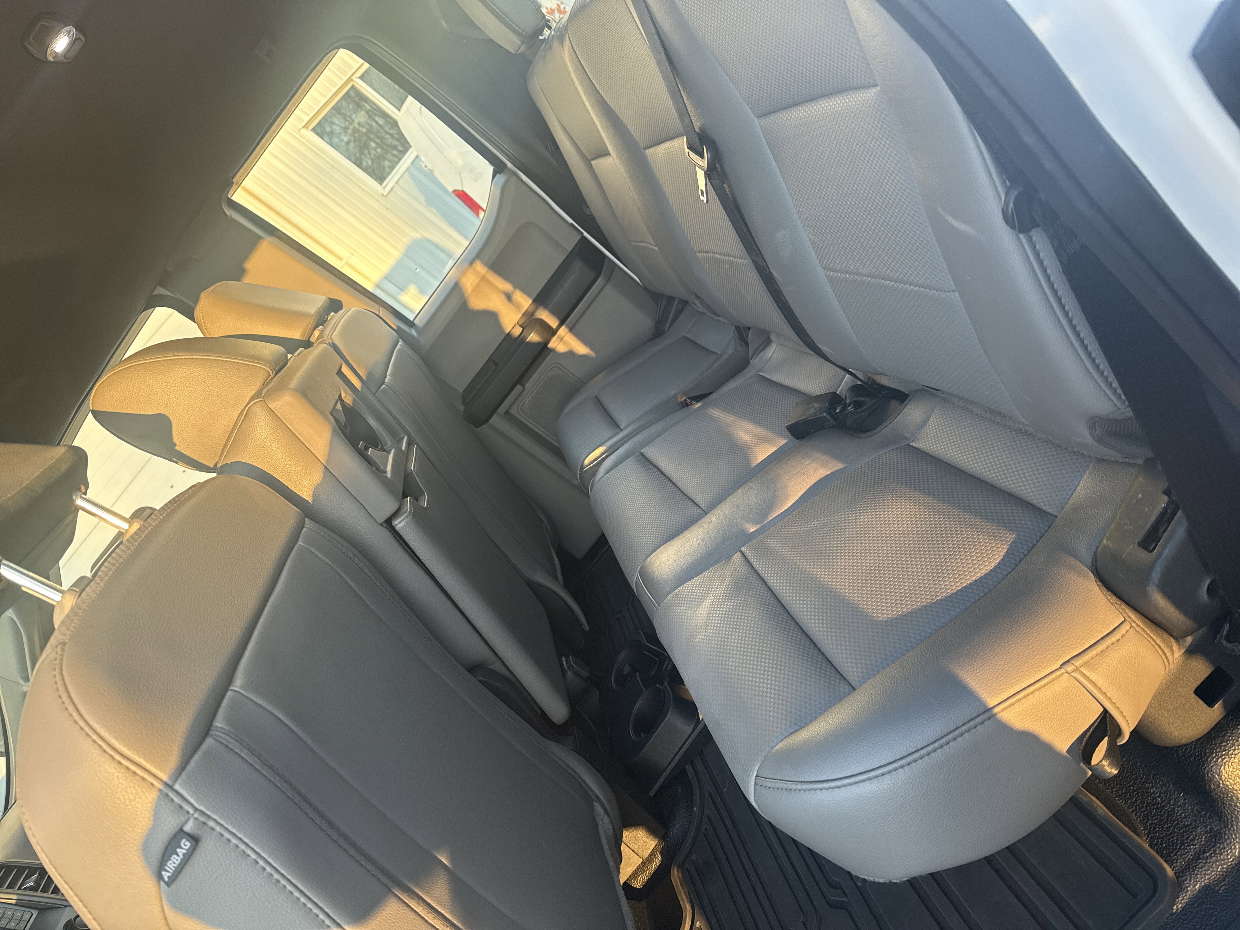 2022 Ford Super Duty F-350 SRW XL