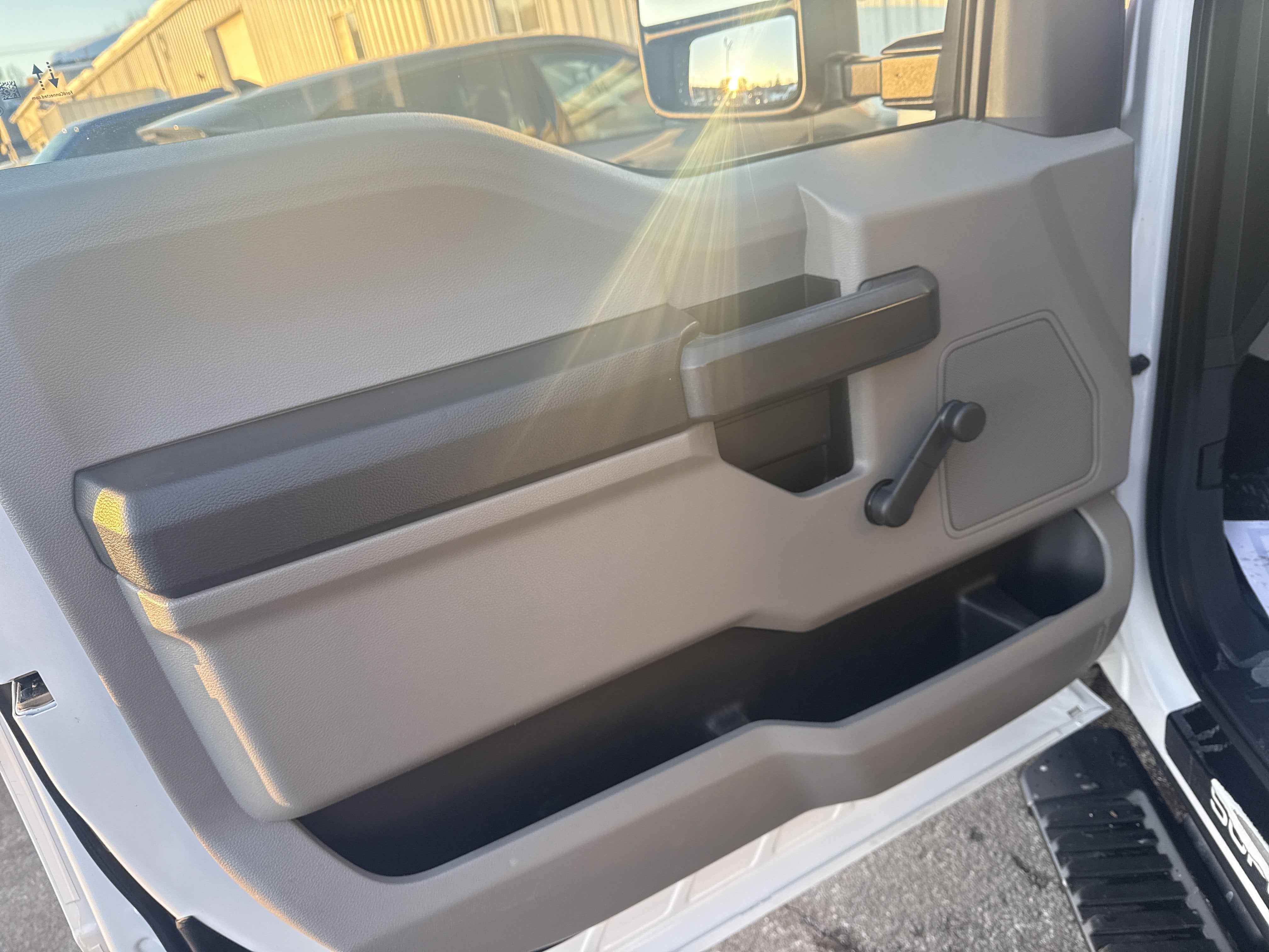 2022 Ford Super Duty F-350 SRW XL