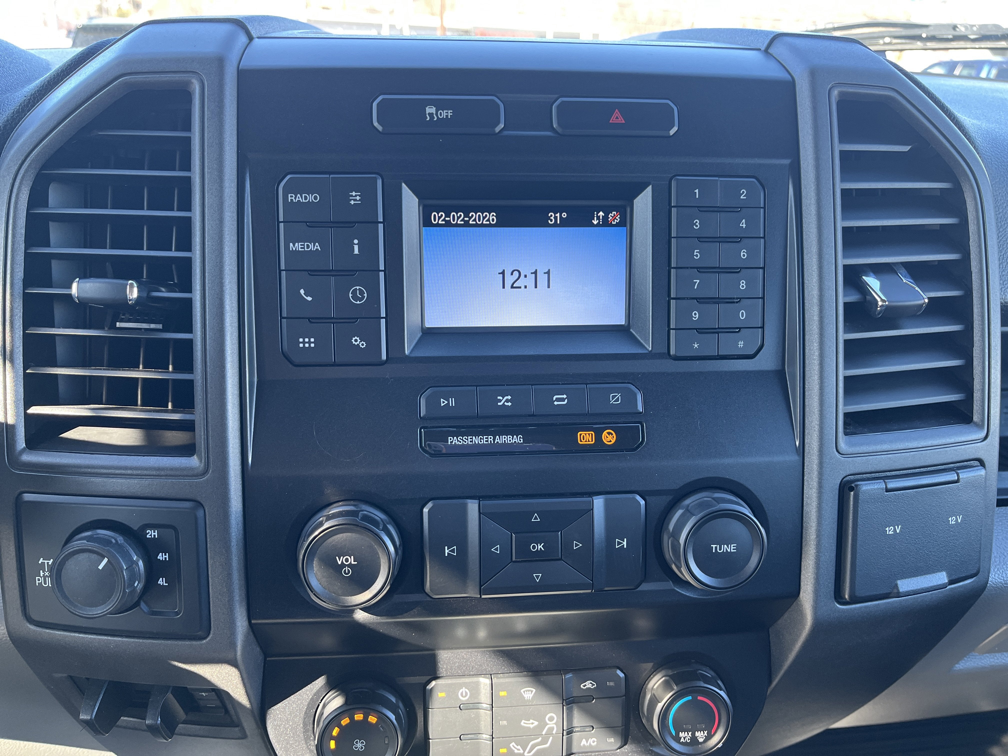 2022 Ford Super Duty F-350 SRW XL