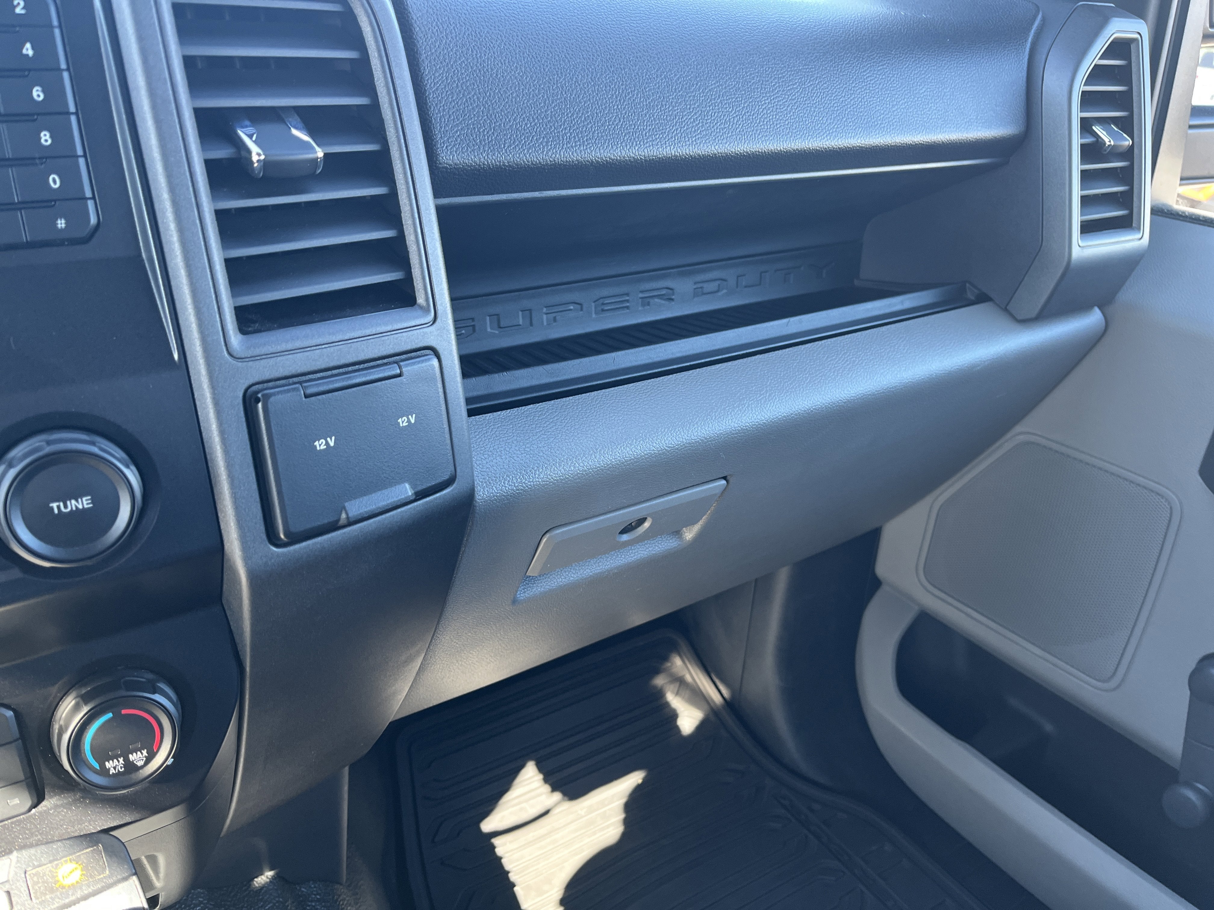 2022 Ford Super Duty F-350 SRW XL