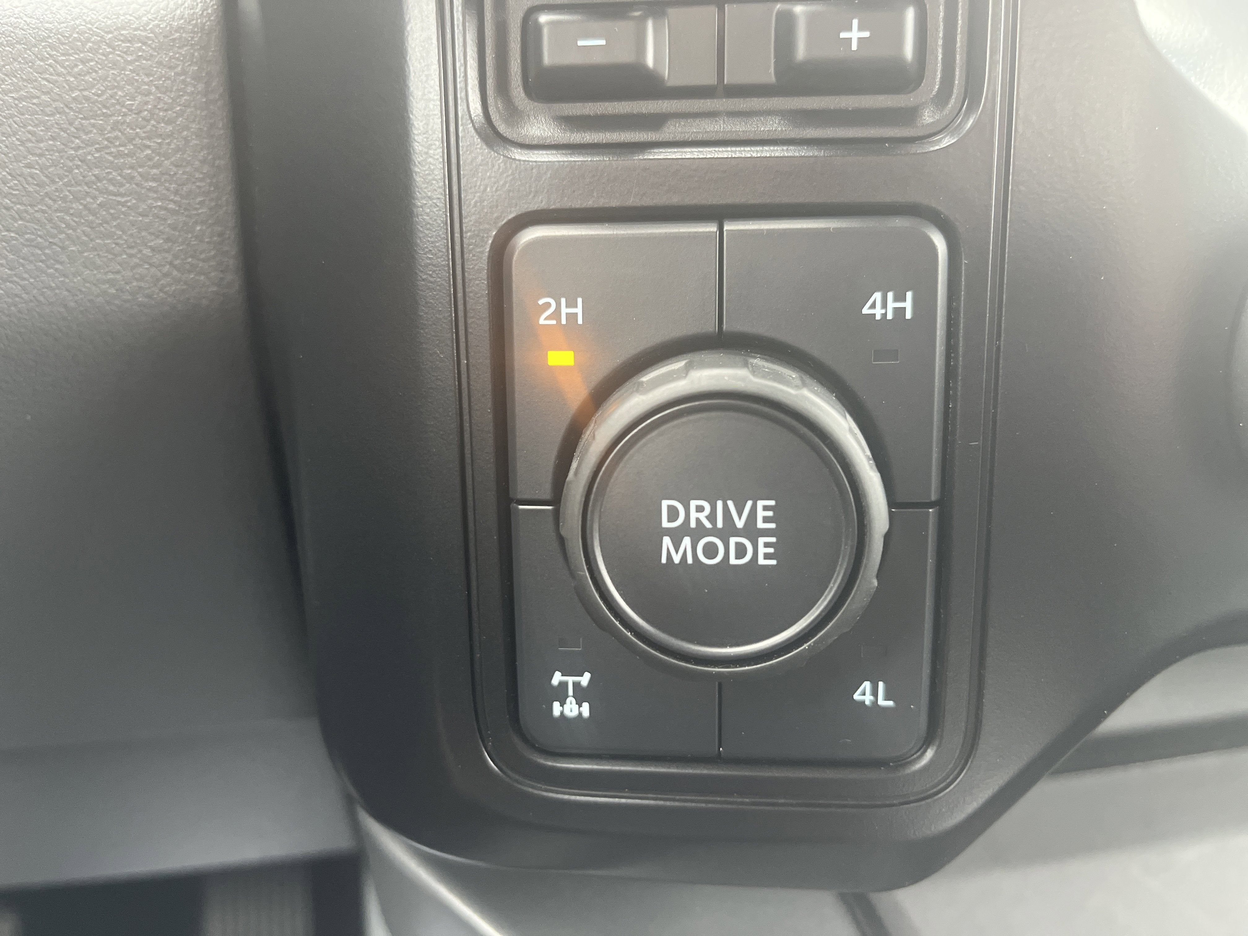 2024 Ford Super Duty F-350 SRW XLT