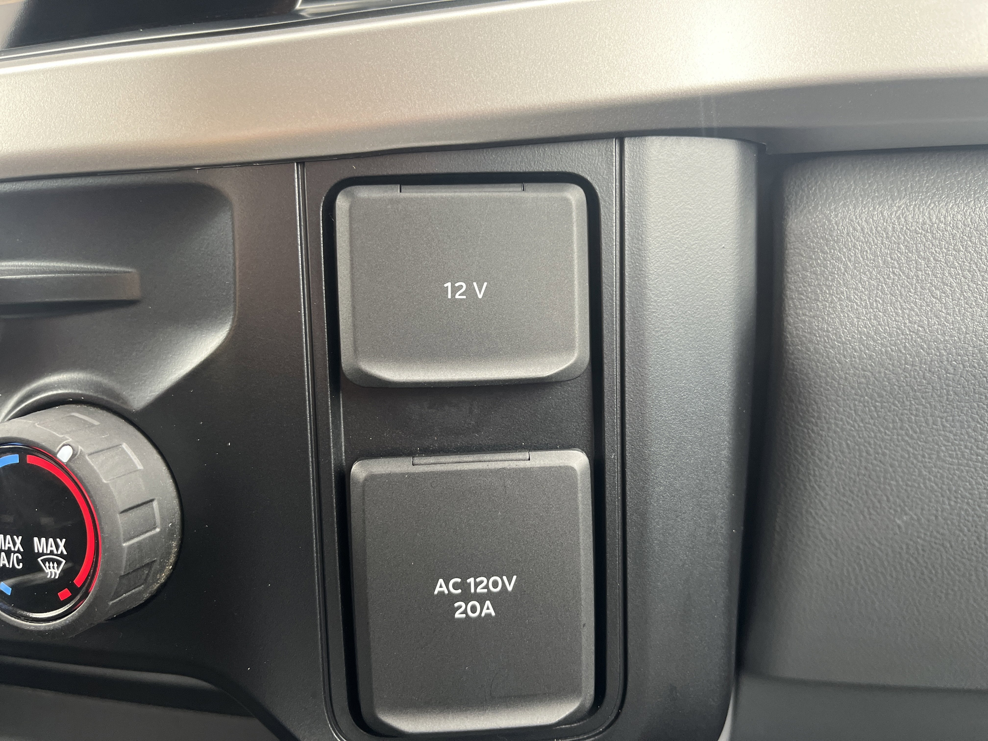 2024 Ford Super Duty F-350 SRW XLT