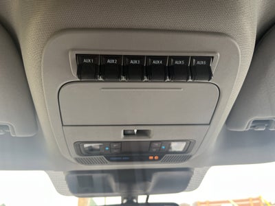 2024 Ford Super Duty F-350 SRW XLT