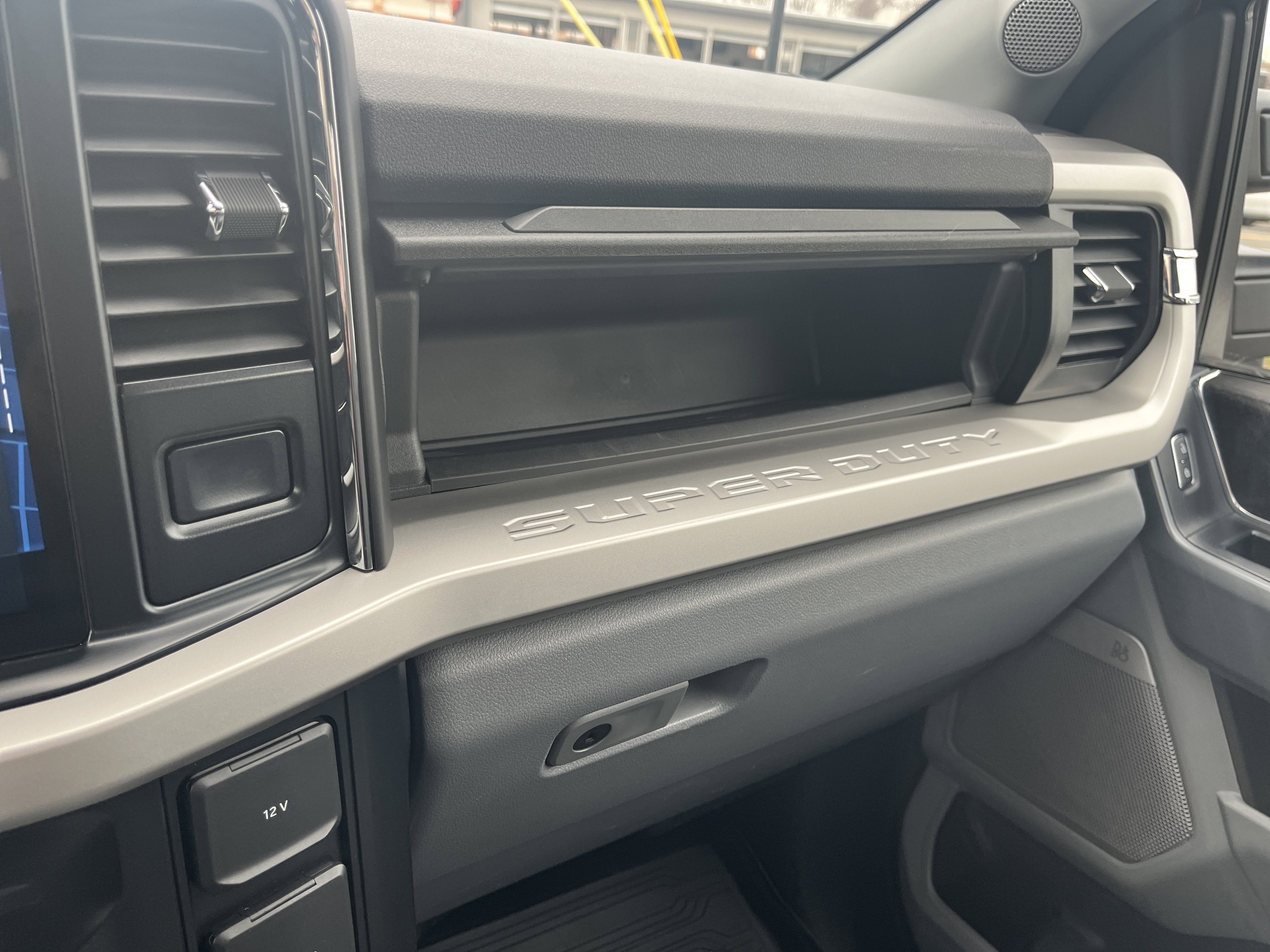 2024 Ford Super Duty F-350 SRW XLT