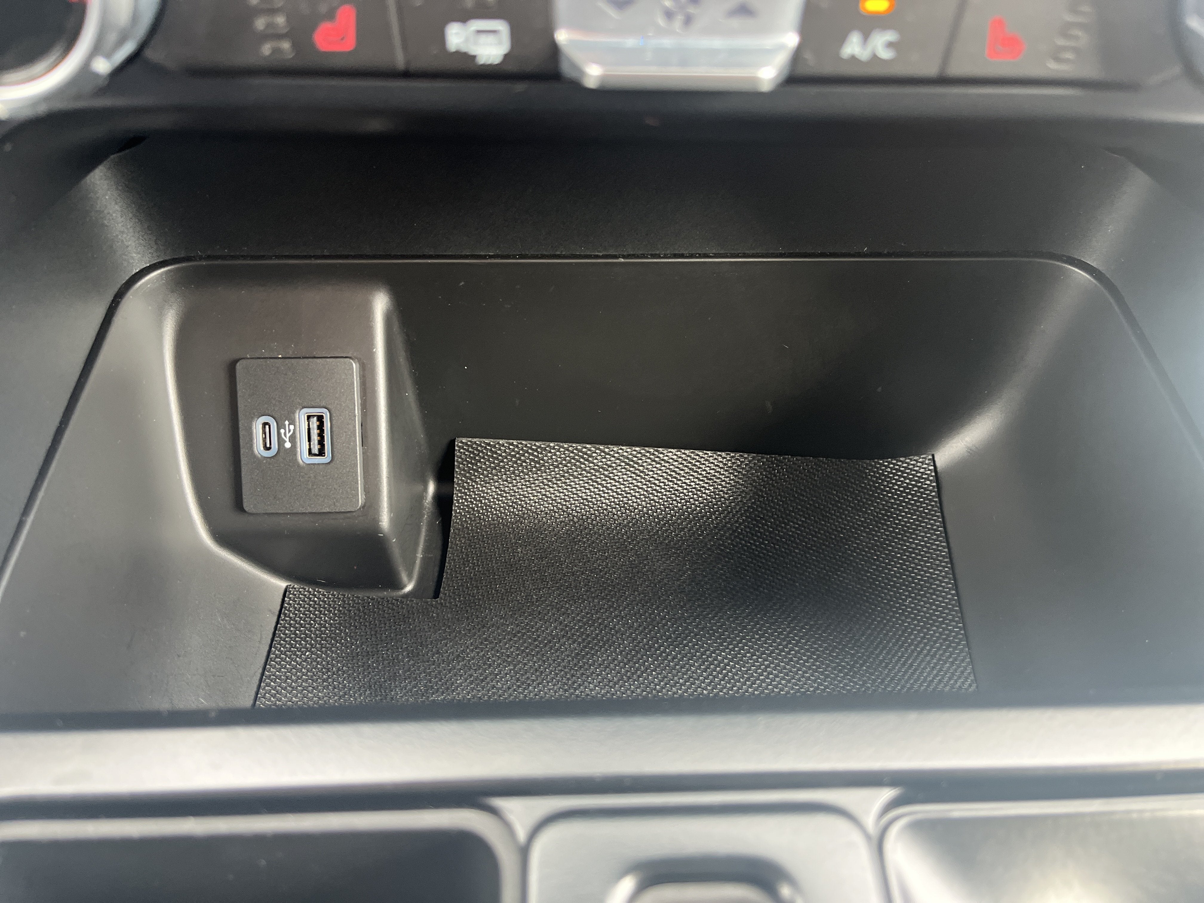 2023 Ford F-150 BASE