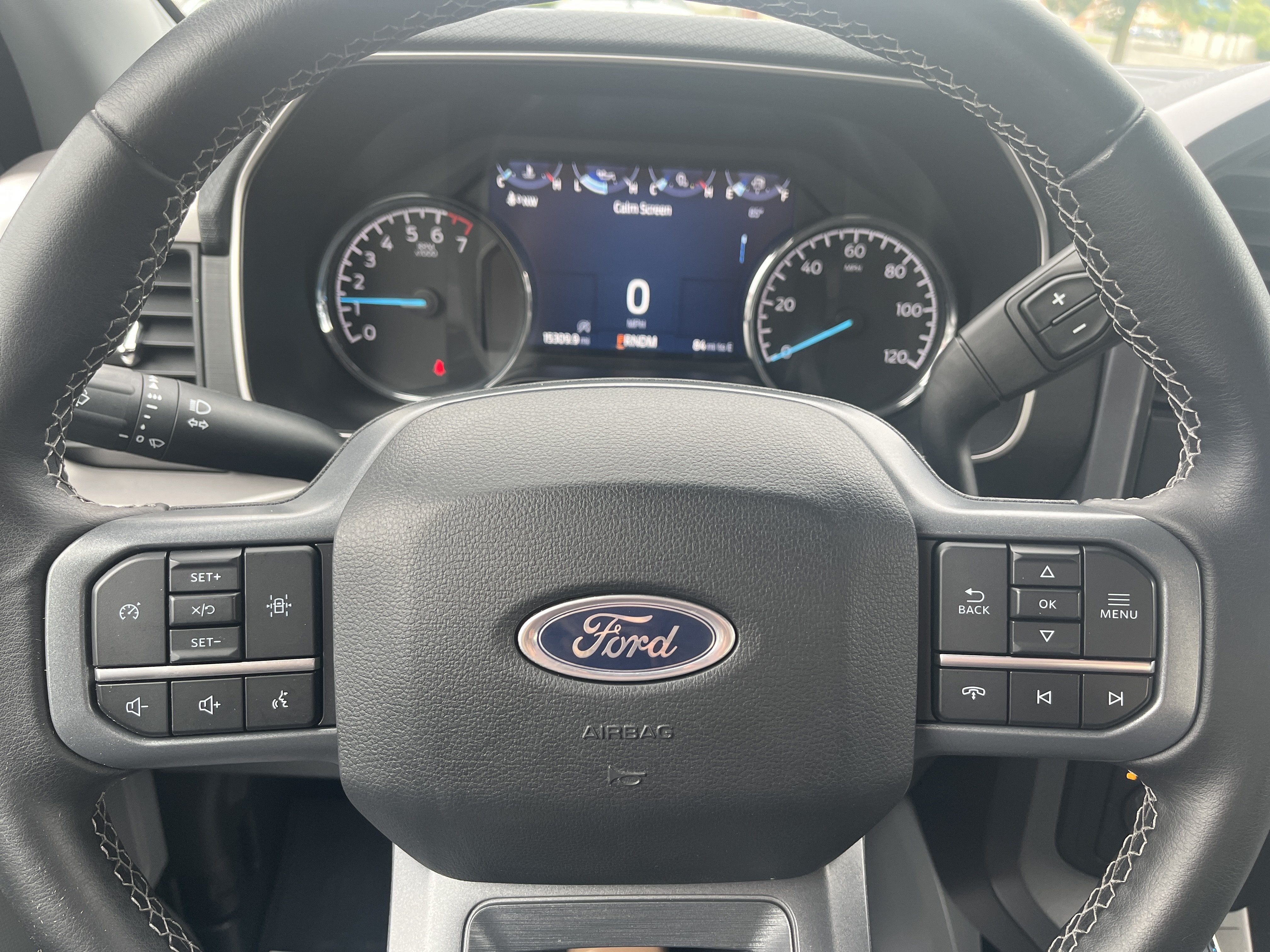 2023 Ford F-150 BASE