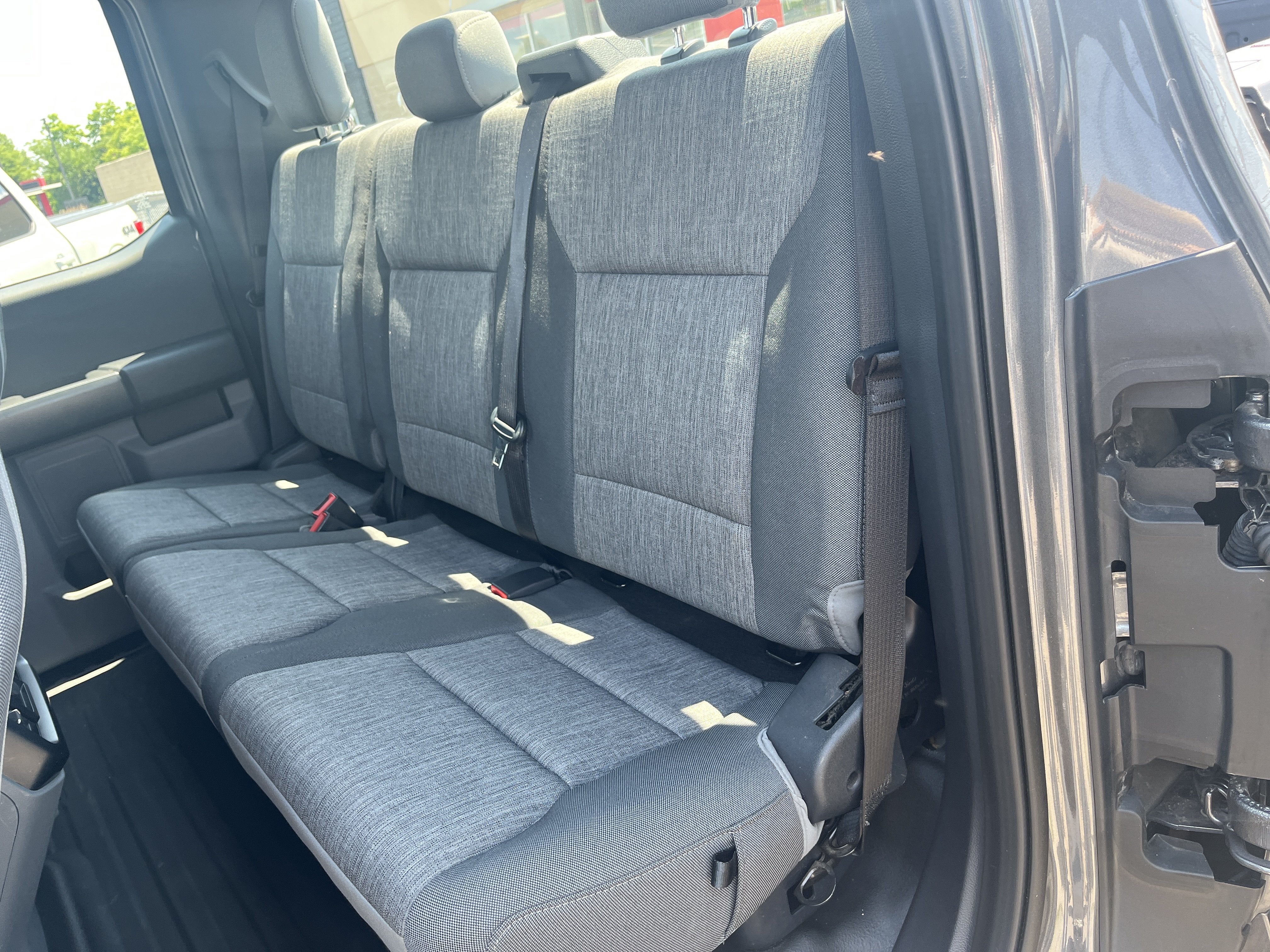2023 Ford F-150 BASE