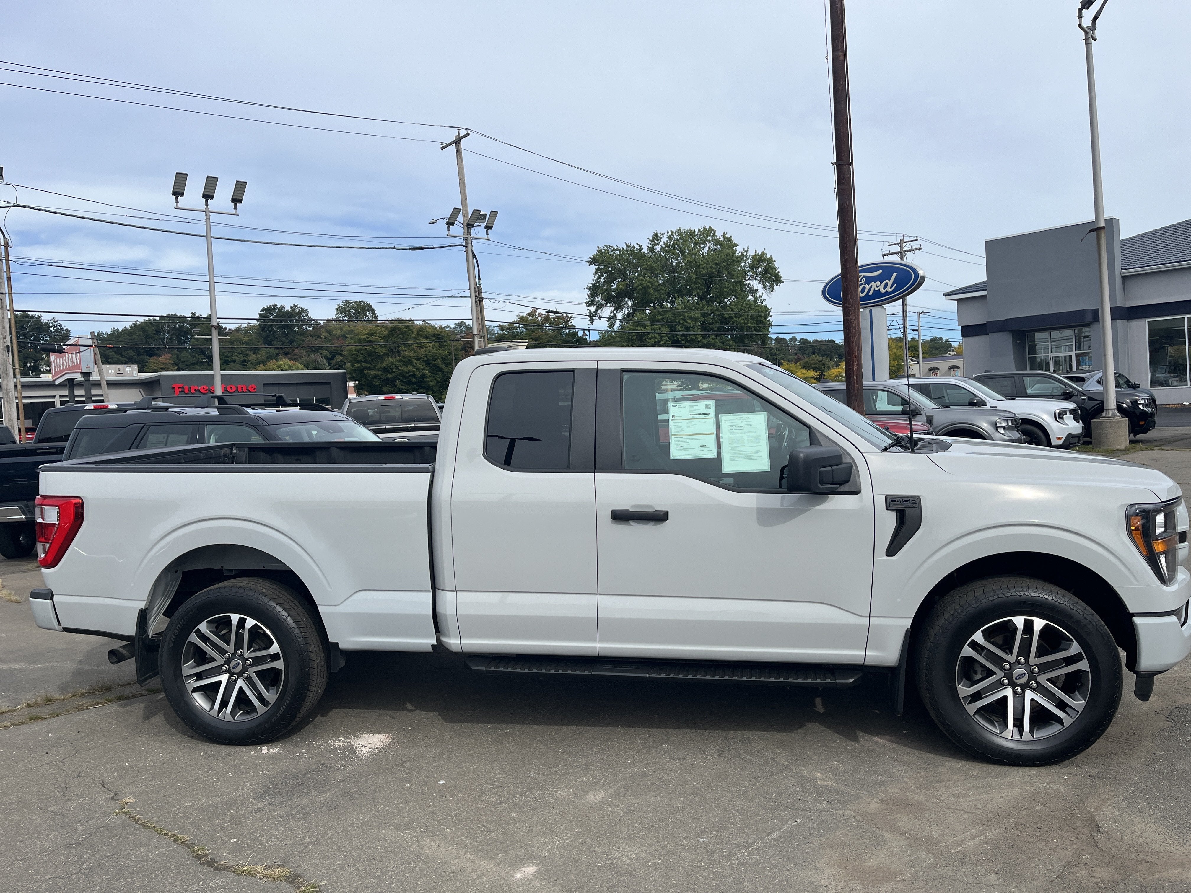 2023 Ford F-150 BASE