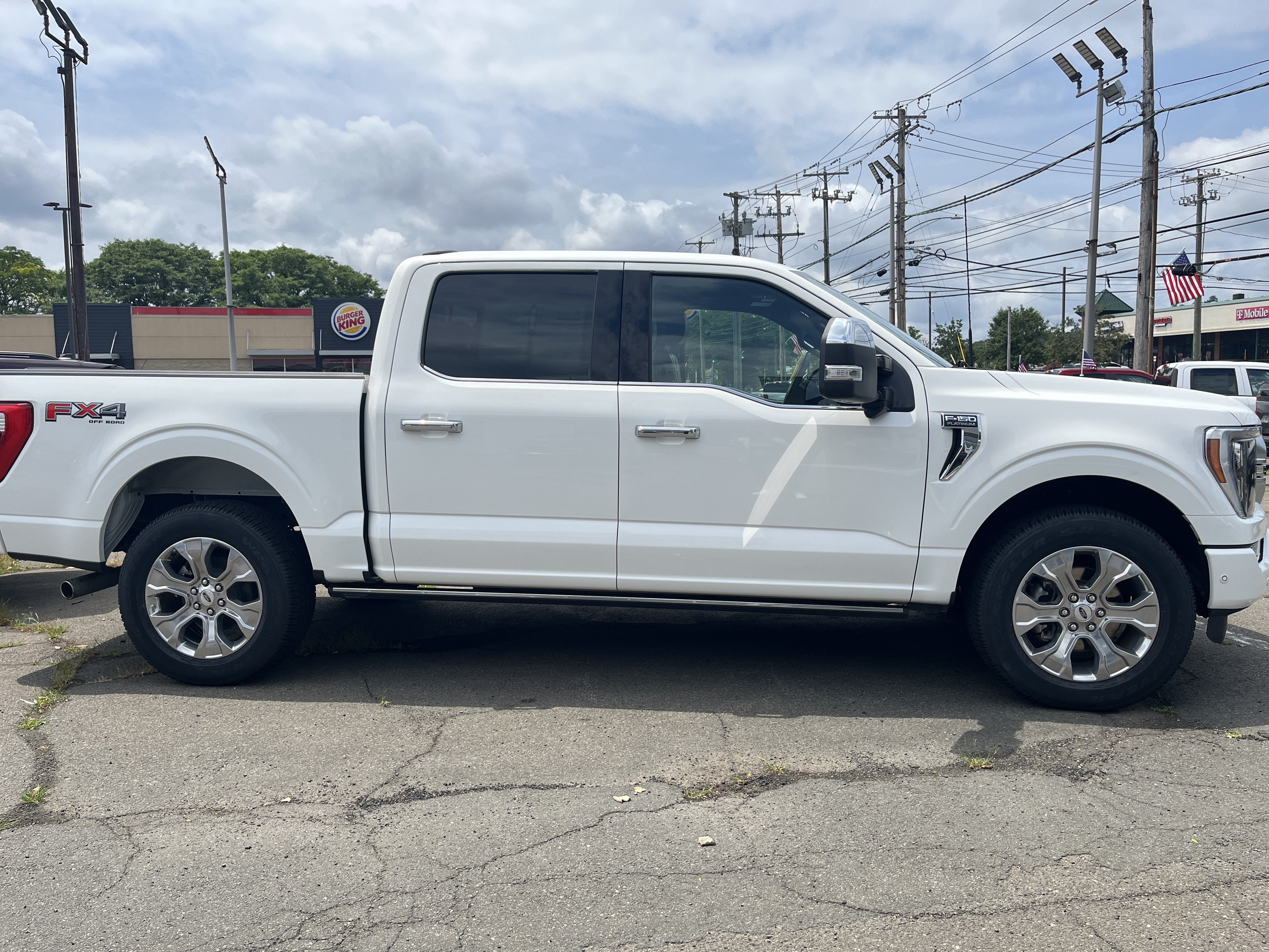 2022 Ford F-150 Platinum