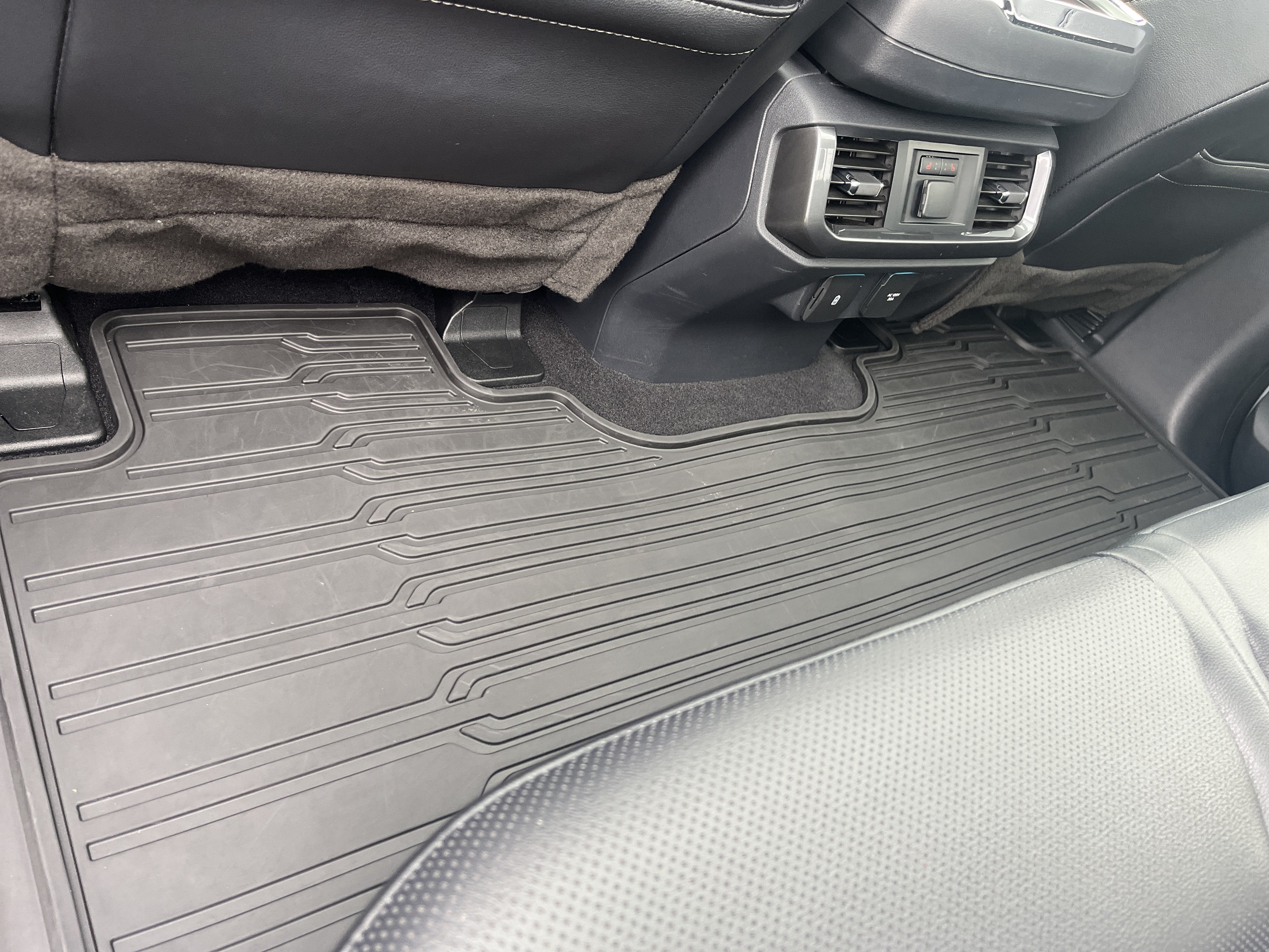 2023 Ford F-150 BASE