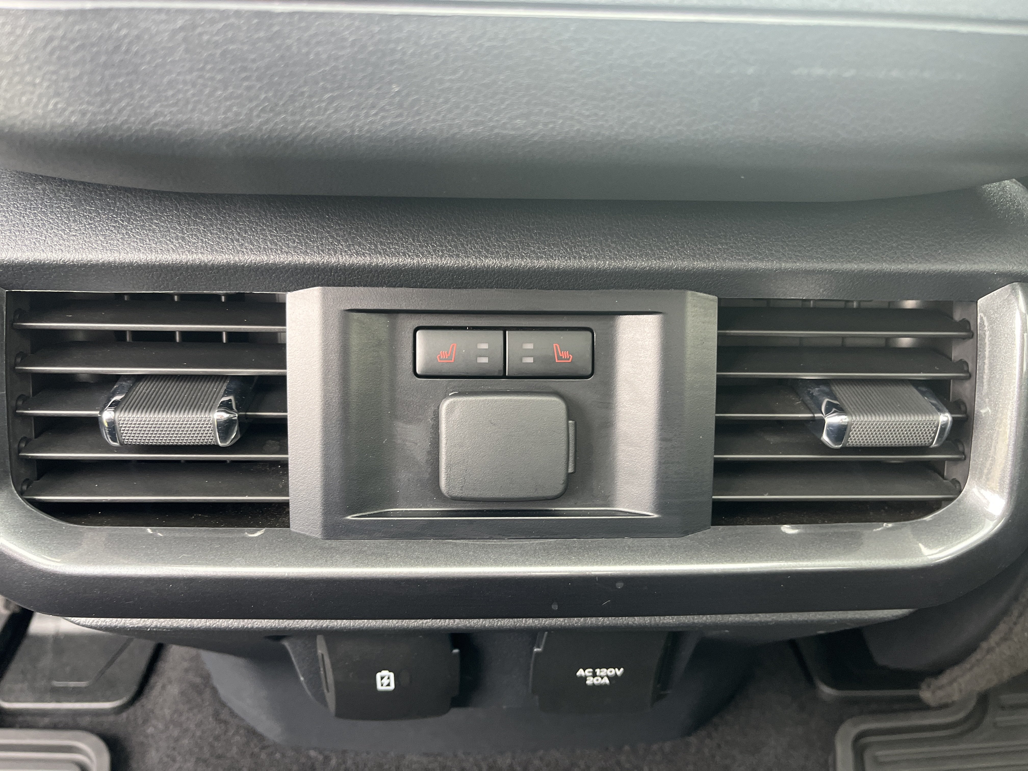 2023 Ford F-150 BASE