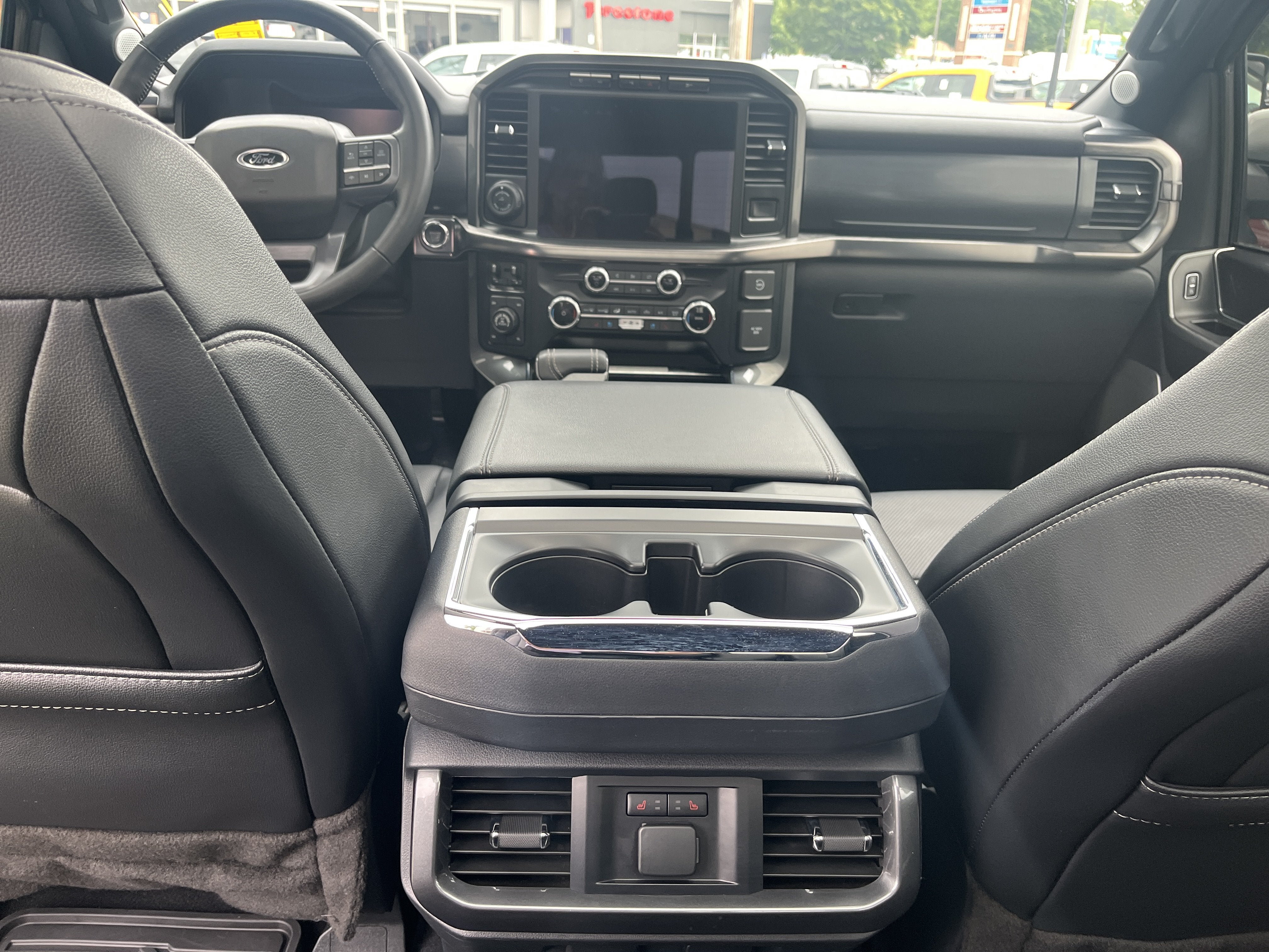 2023 Ford F-150 BASE