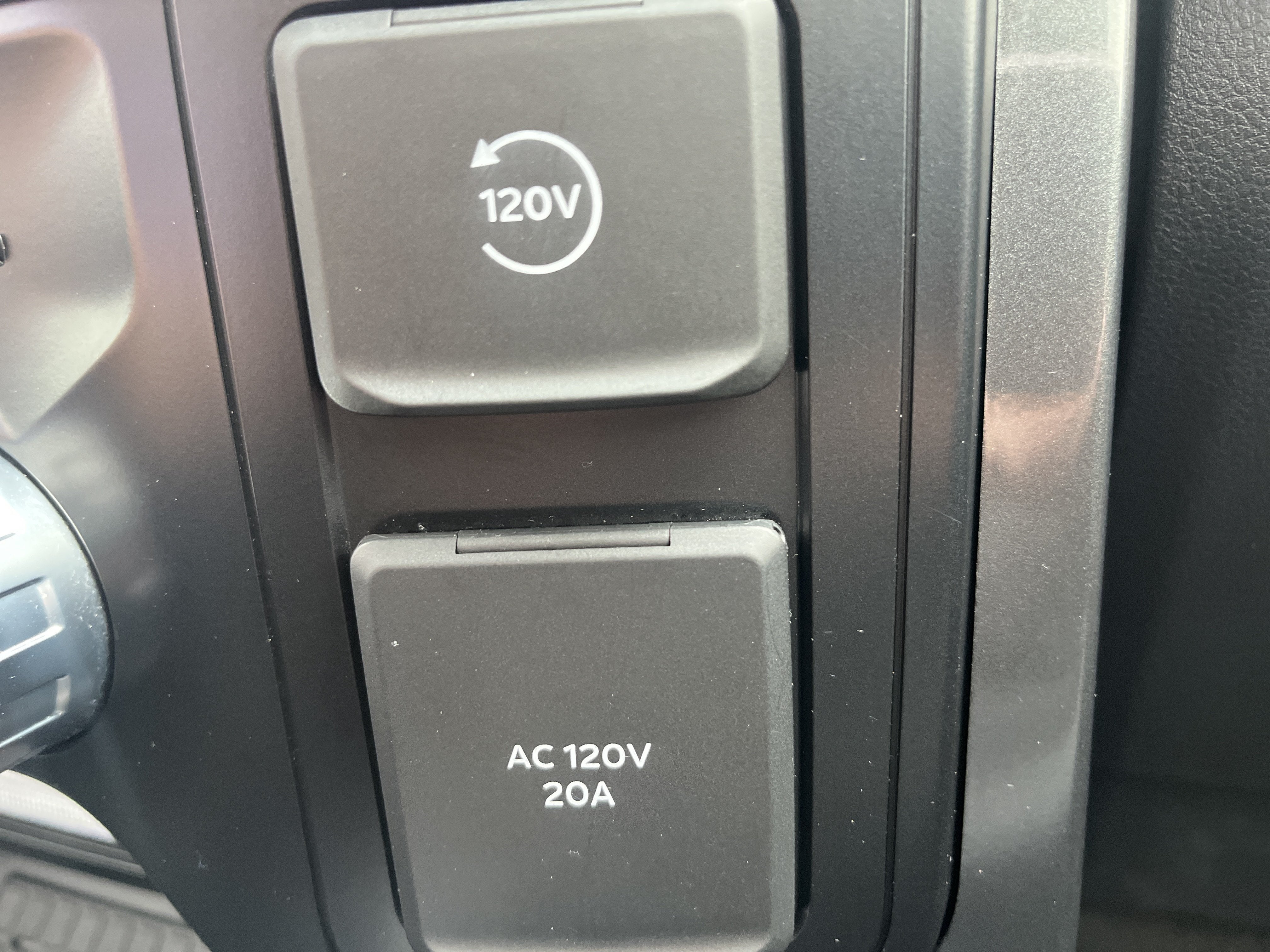 2023 Ford F-150 BASE