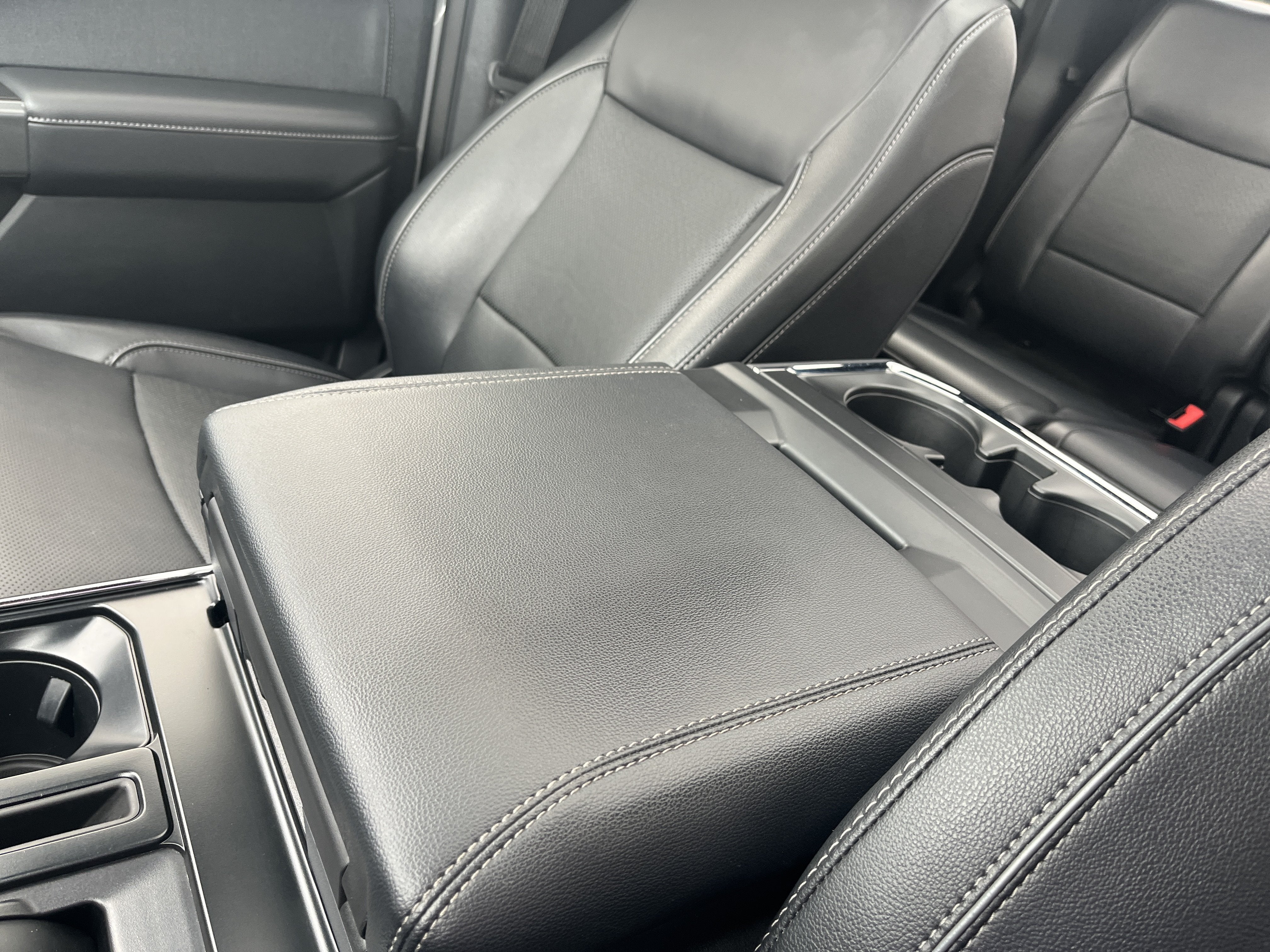 2023 Ford F-150 BASE