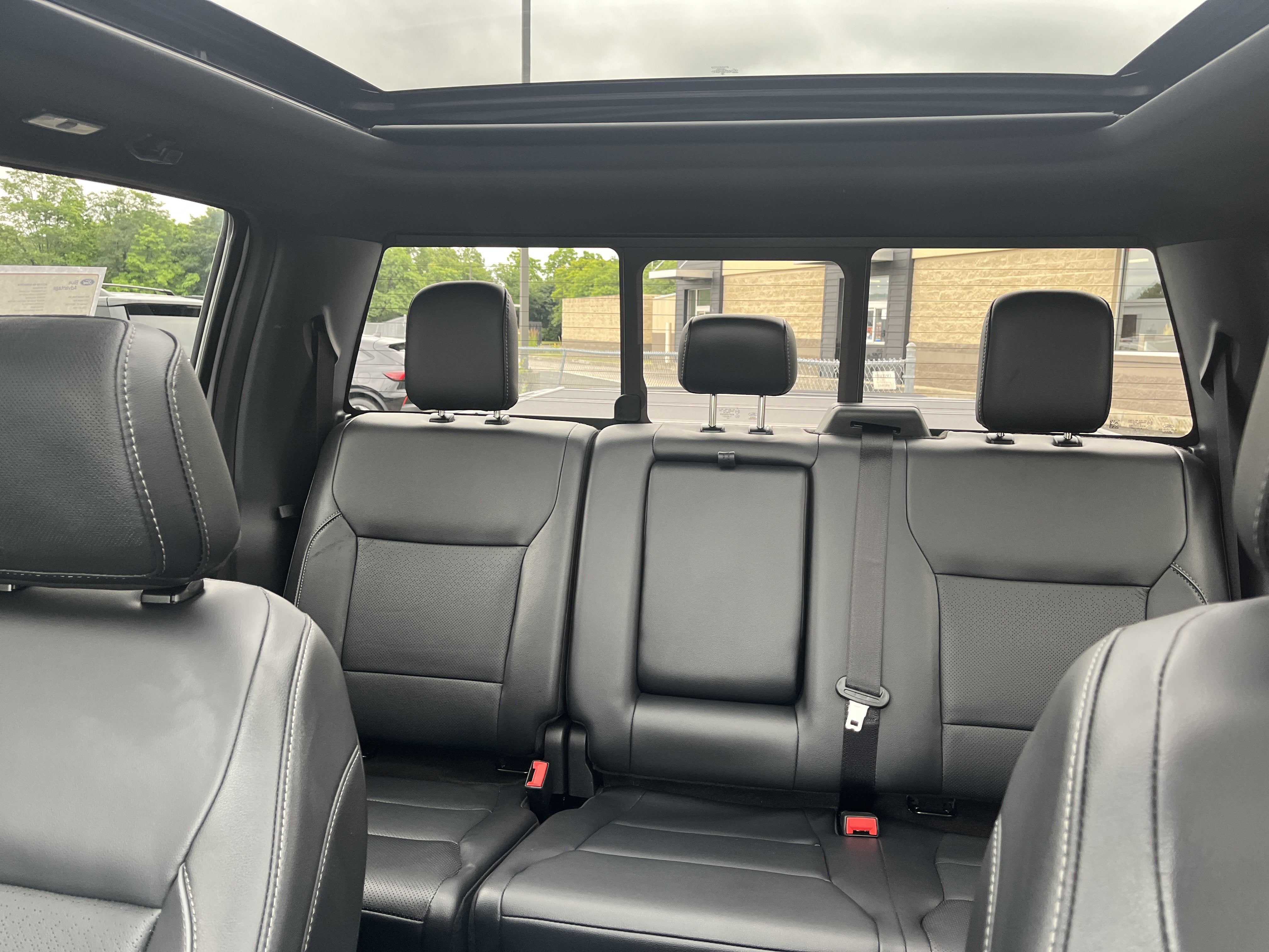 2023 Ford F-150 BASE