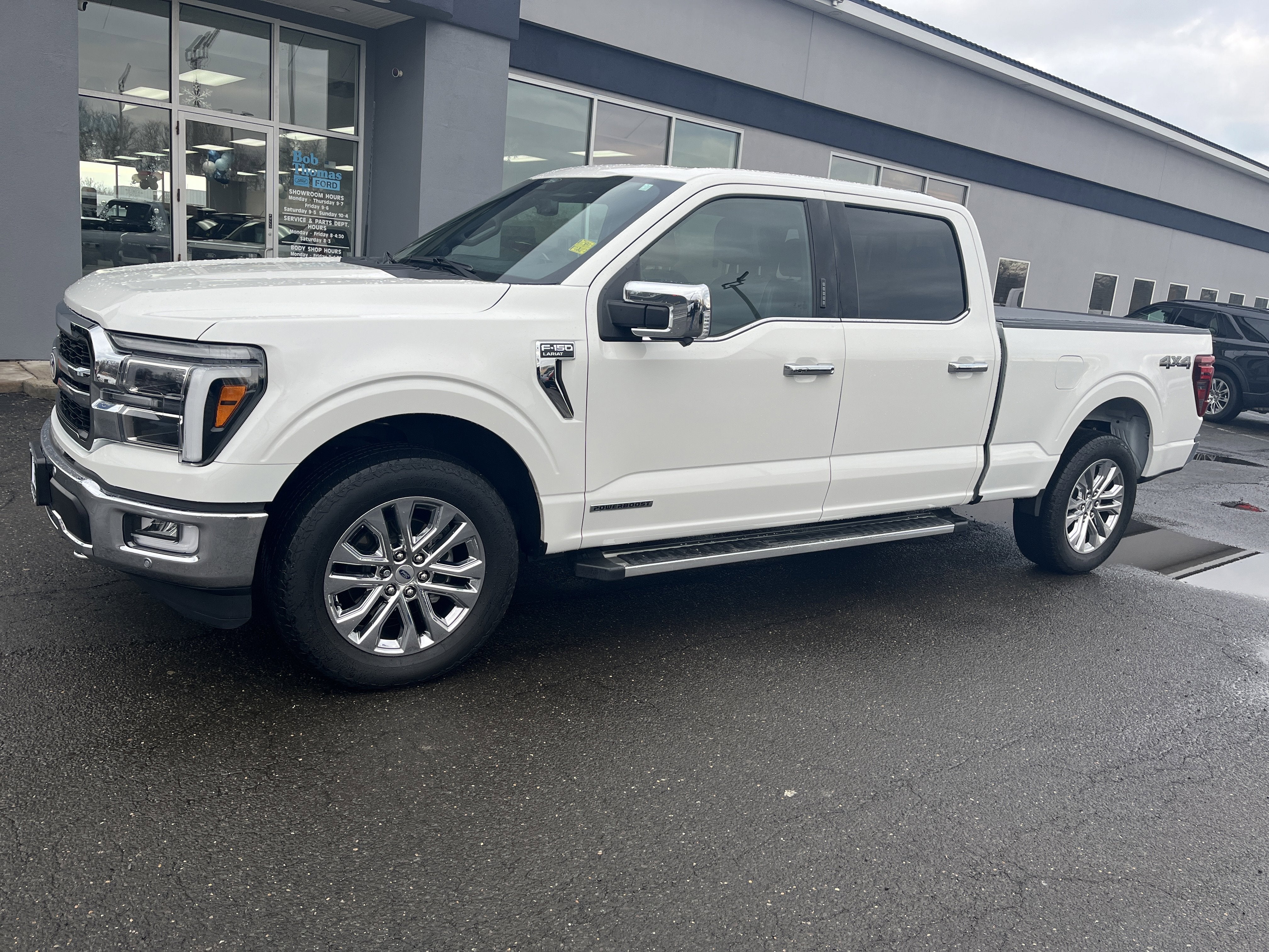 2024 Ford F-150 LARIAT