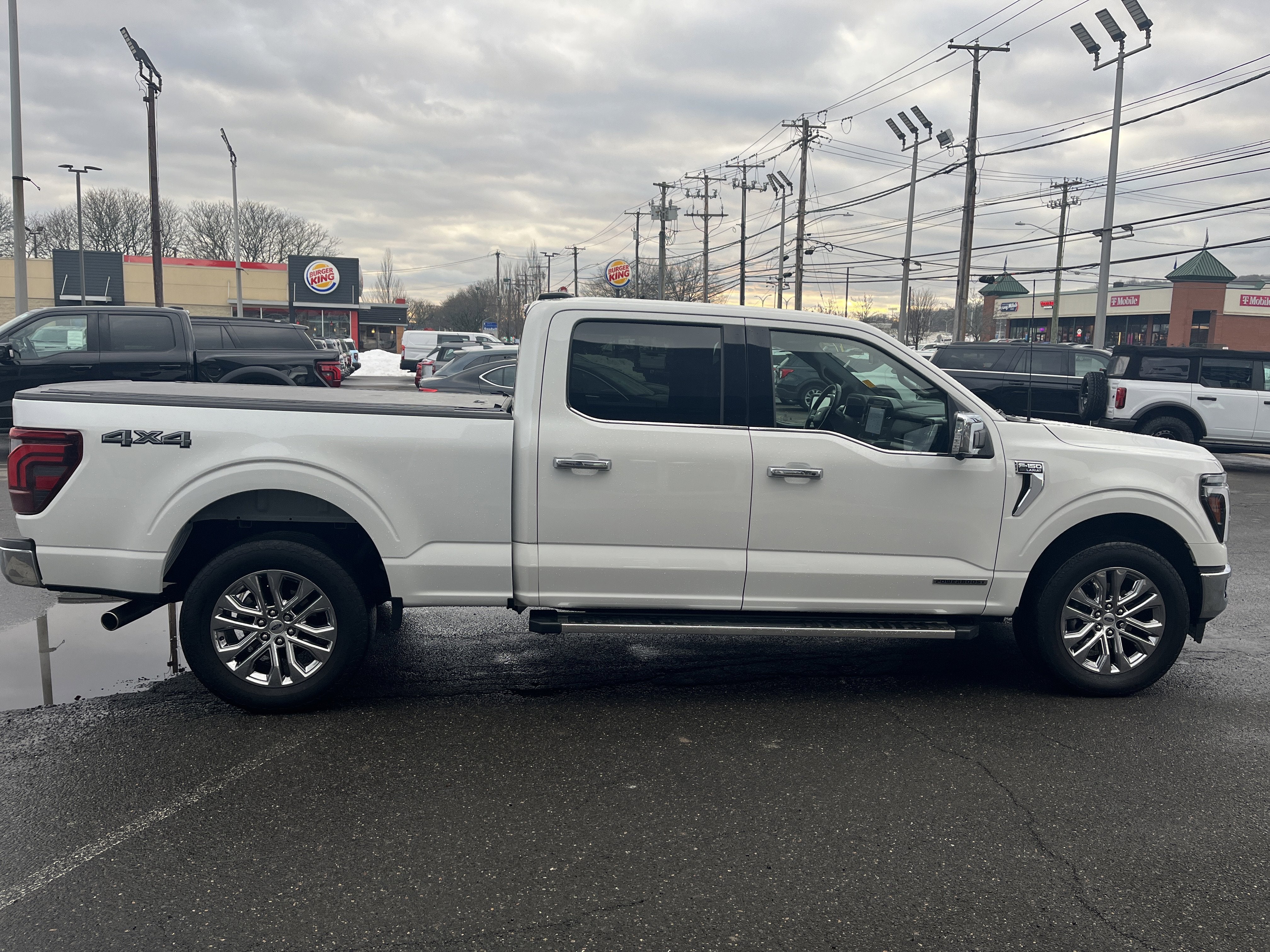 2024 Ford F-150 LARIAT
