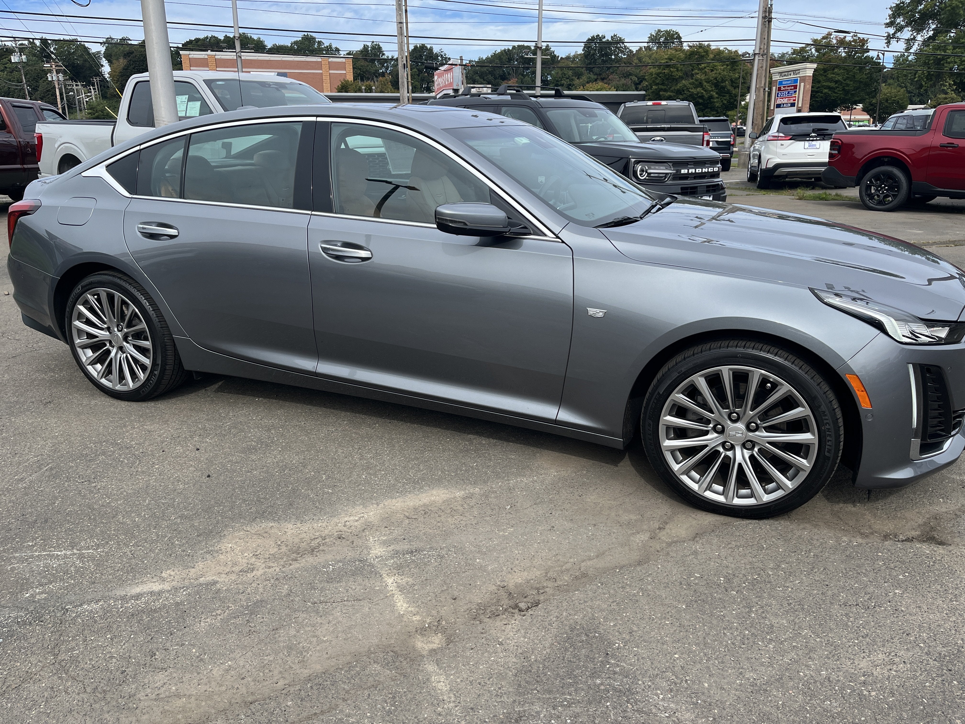 2021 Cadillac CT5 Premium Luxury