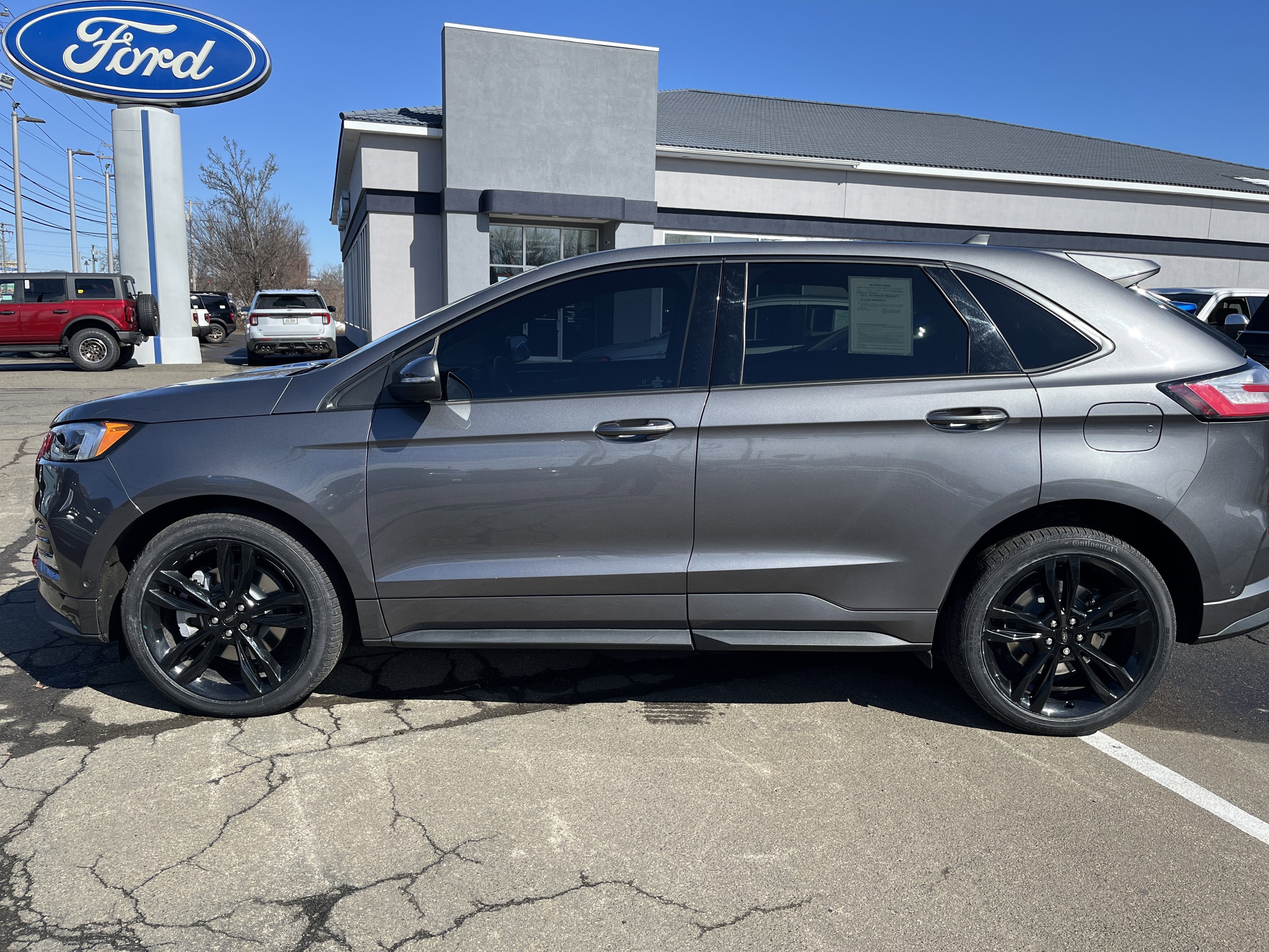 2022 Ford Edge ST
