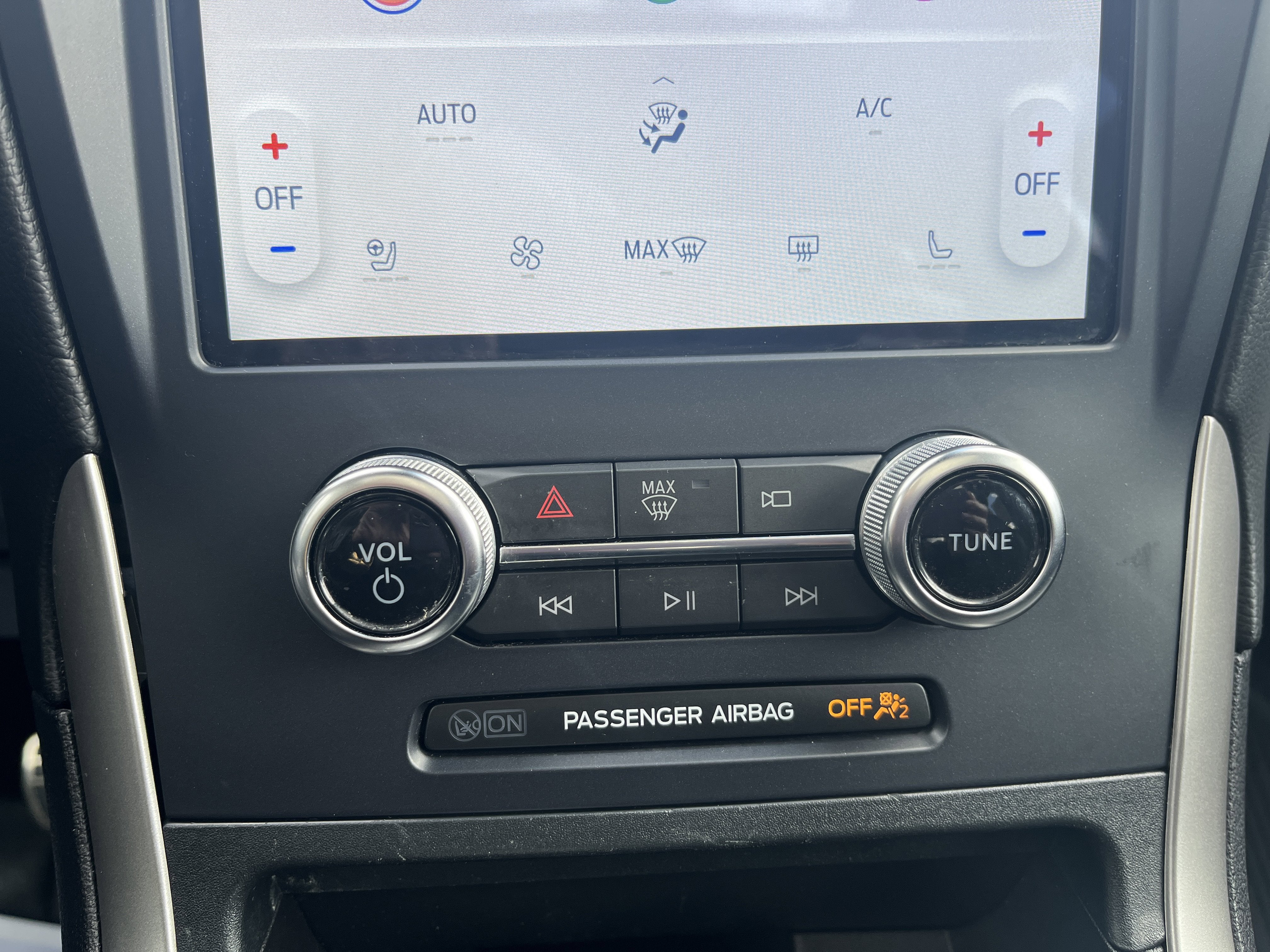2023 Ford Edge AGATE BLAC