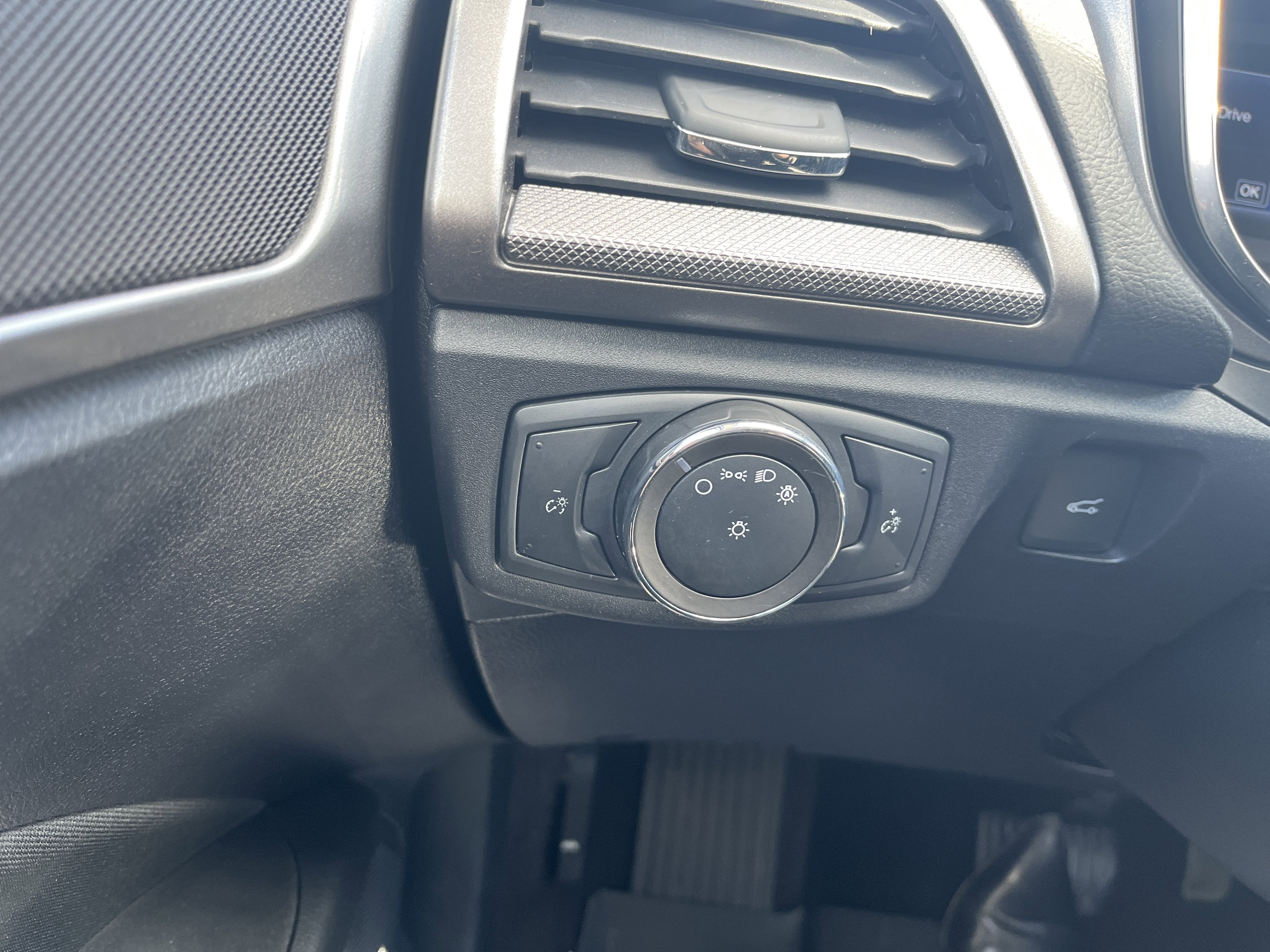 2020 Ford Fusion Hybrid SE