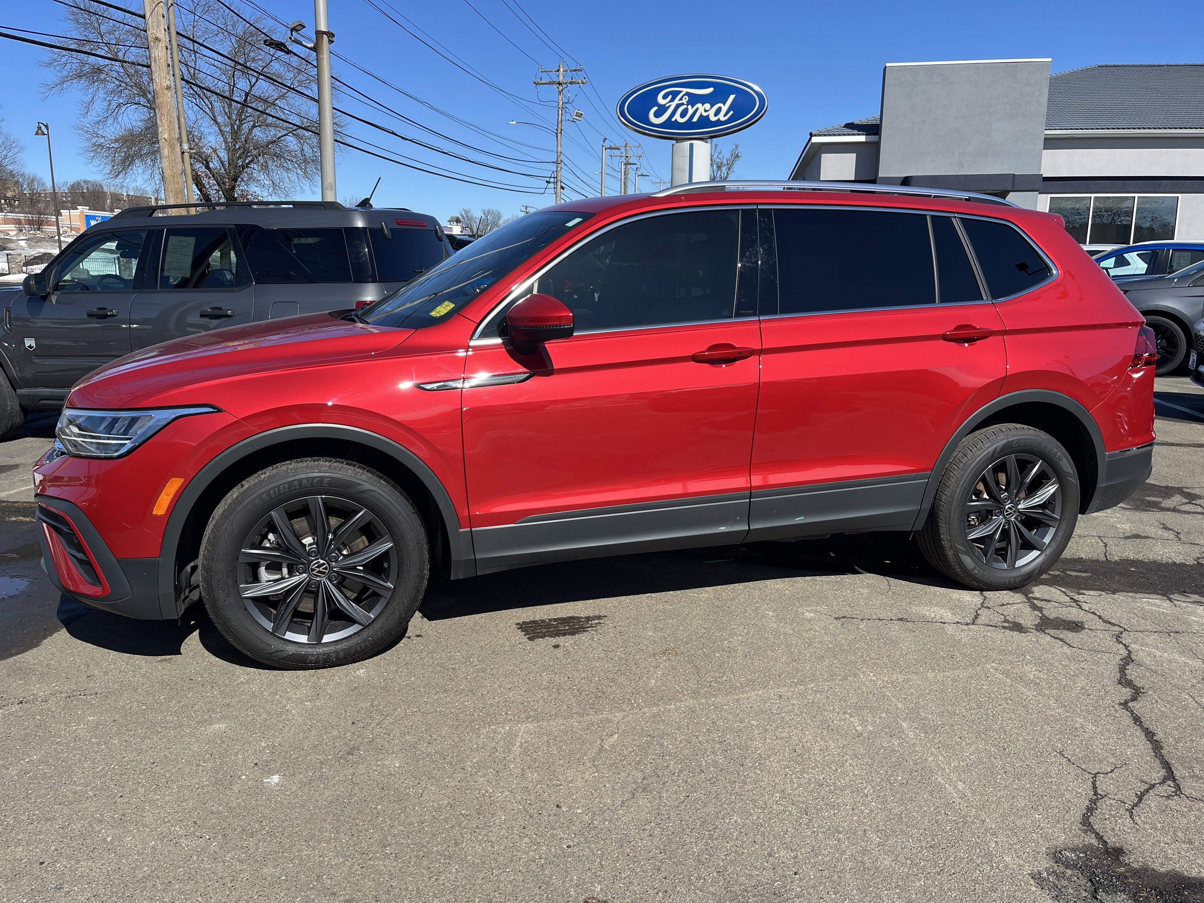 2022 Volkswagen Tiguan SE