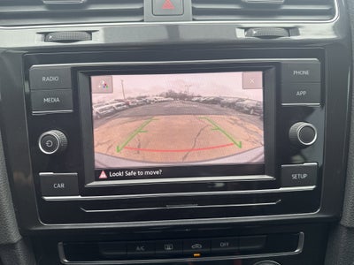 2019 Volkswagen Golf BLACK