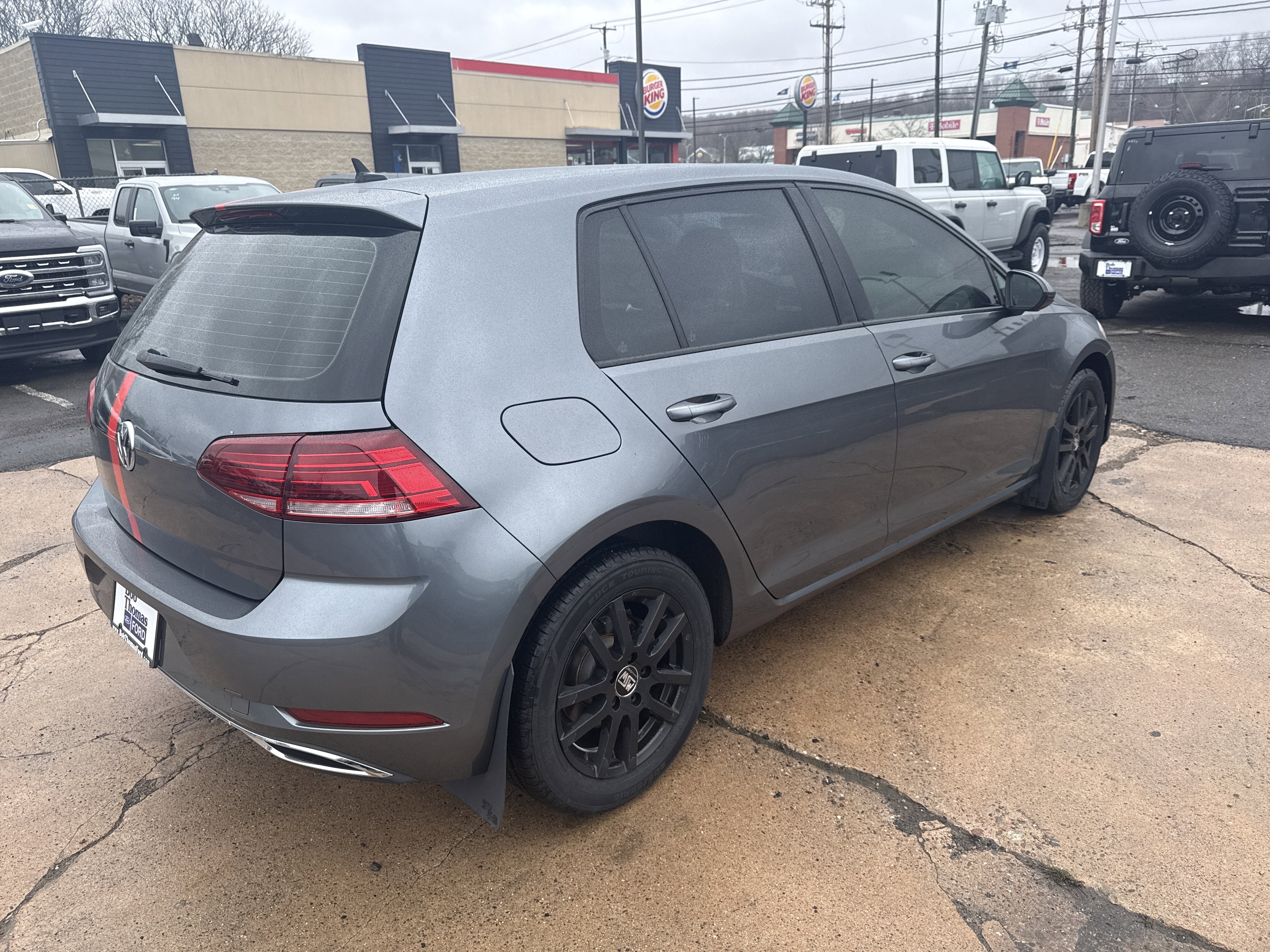 2019 Volkswagen Golf BLACK