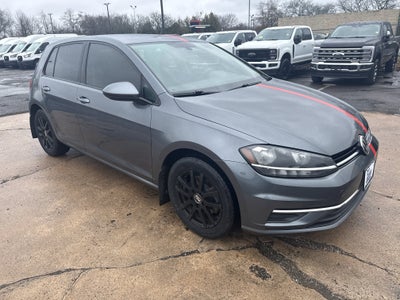 2019 Volkswagen Golf BLACK