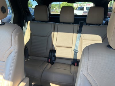 2024 Land Rover Discovery Dynamic SE
