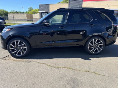 2024 Land Rover Discovery Dynamic SE