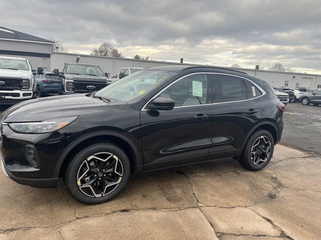 2026 Ford Escape Platinum