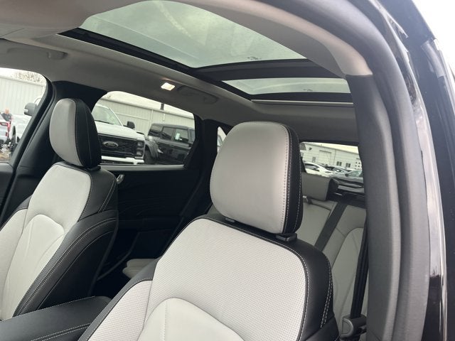 2026 Ford Escape Platinum